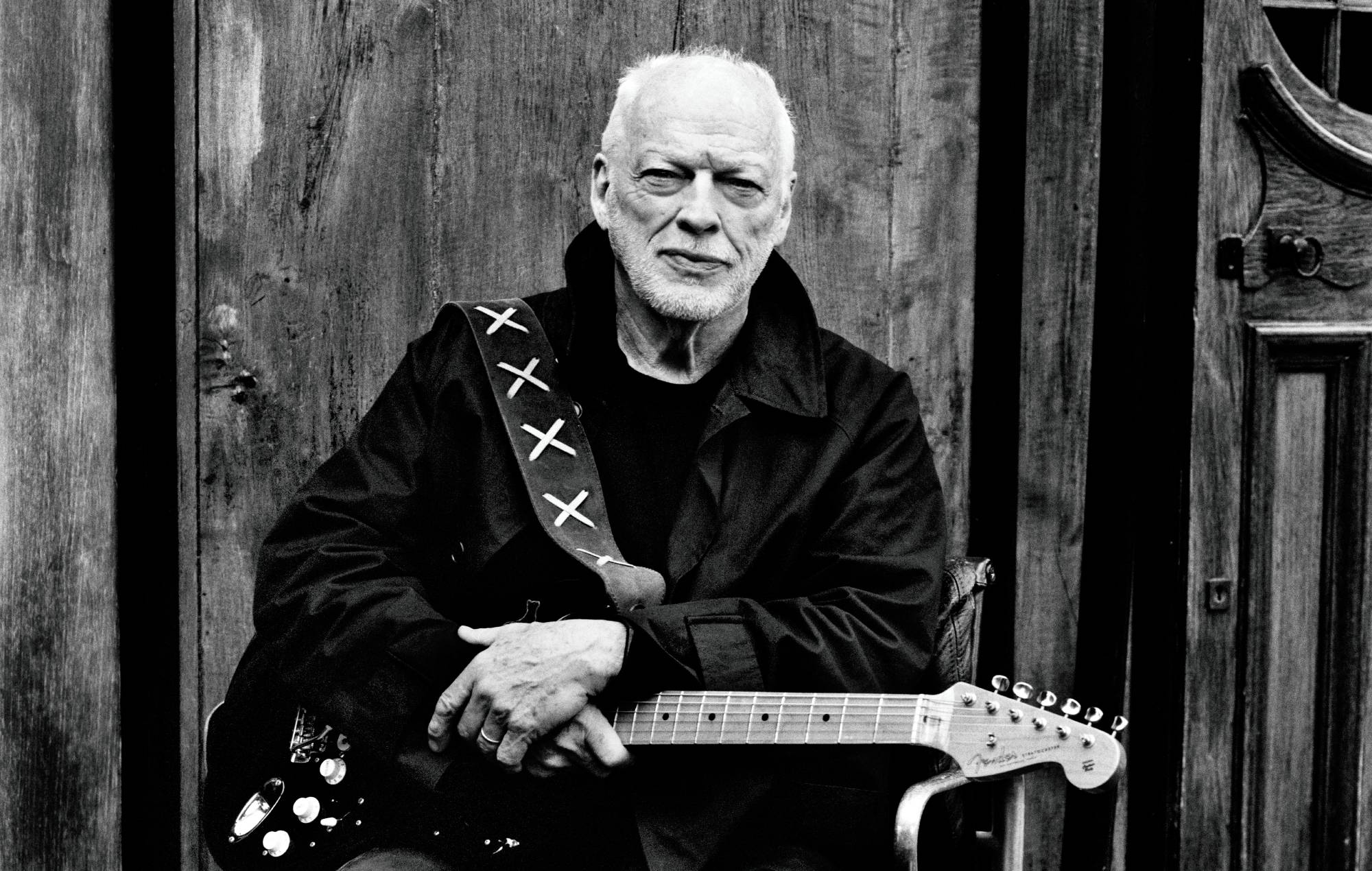 David Gilmour revient avec « Luck And Strange » – son premier nouvel album solo en neuf ans