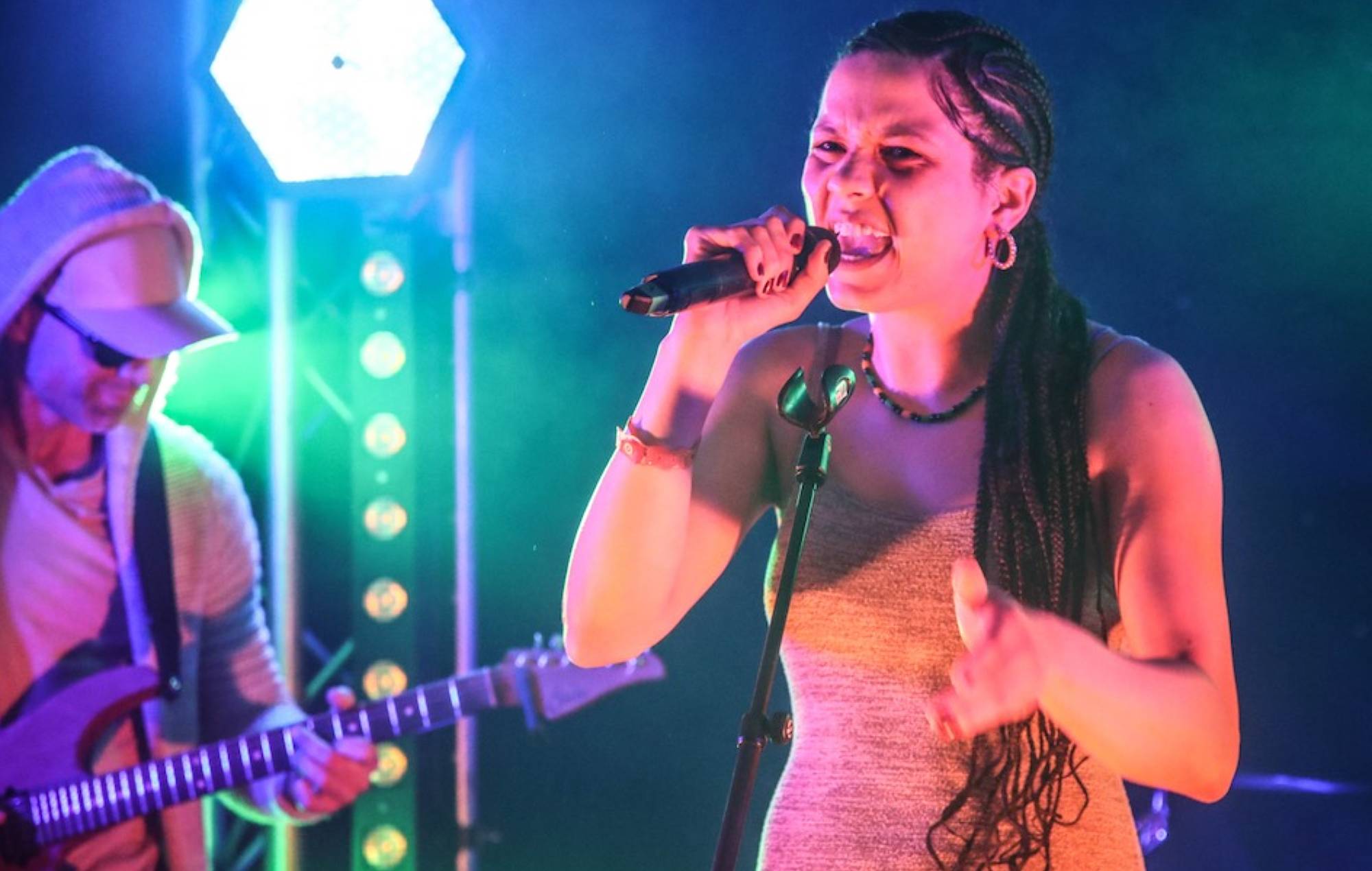 Rencontrez JayaHadADream – le gagnant du Glastonbury Emerging Talent Competition 2024