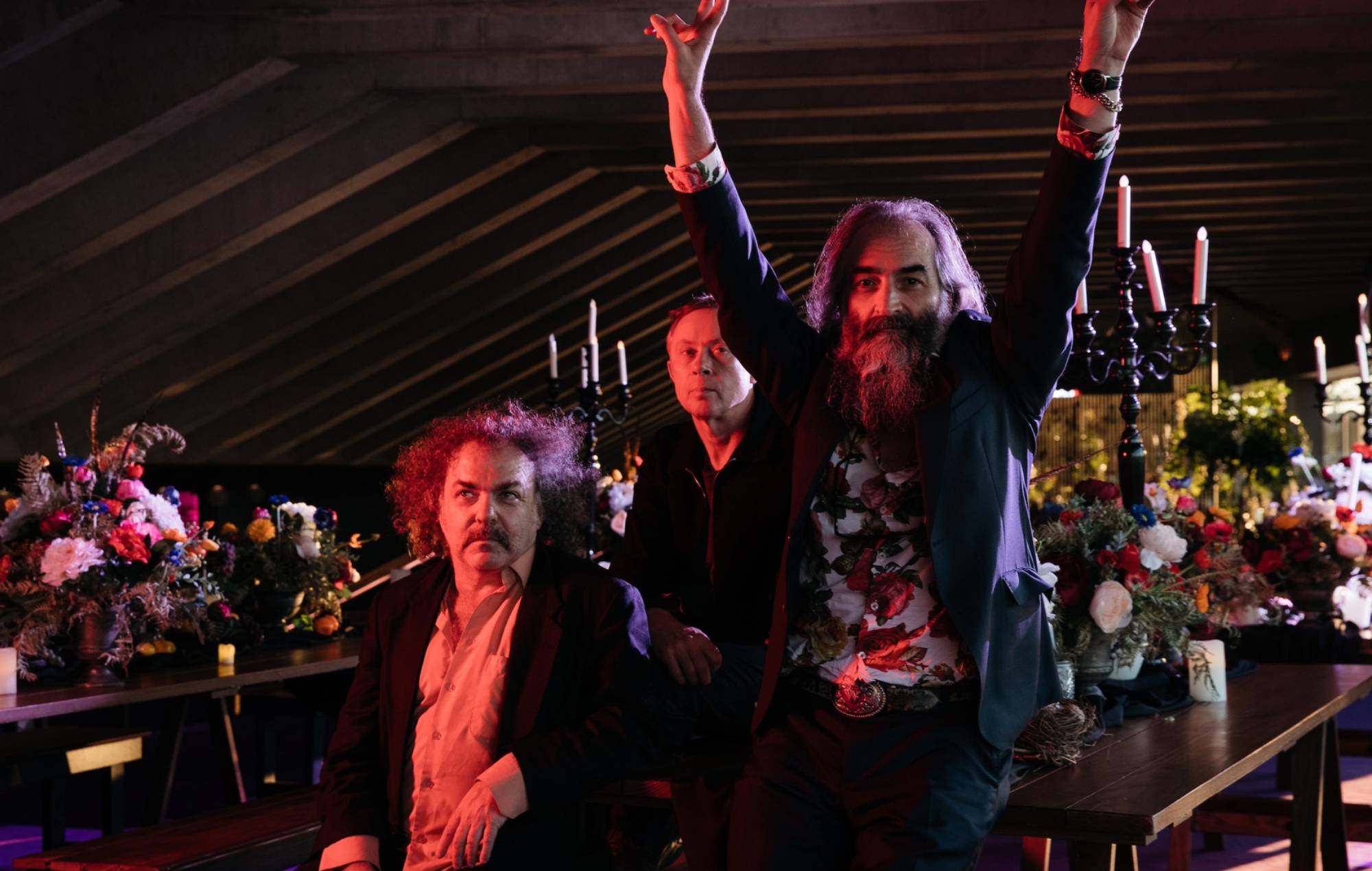 Dirty Three annonce son premier album en 12 ans avec « Love Changes Everything » et une tournée australienne