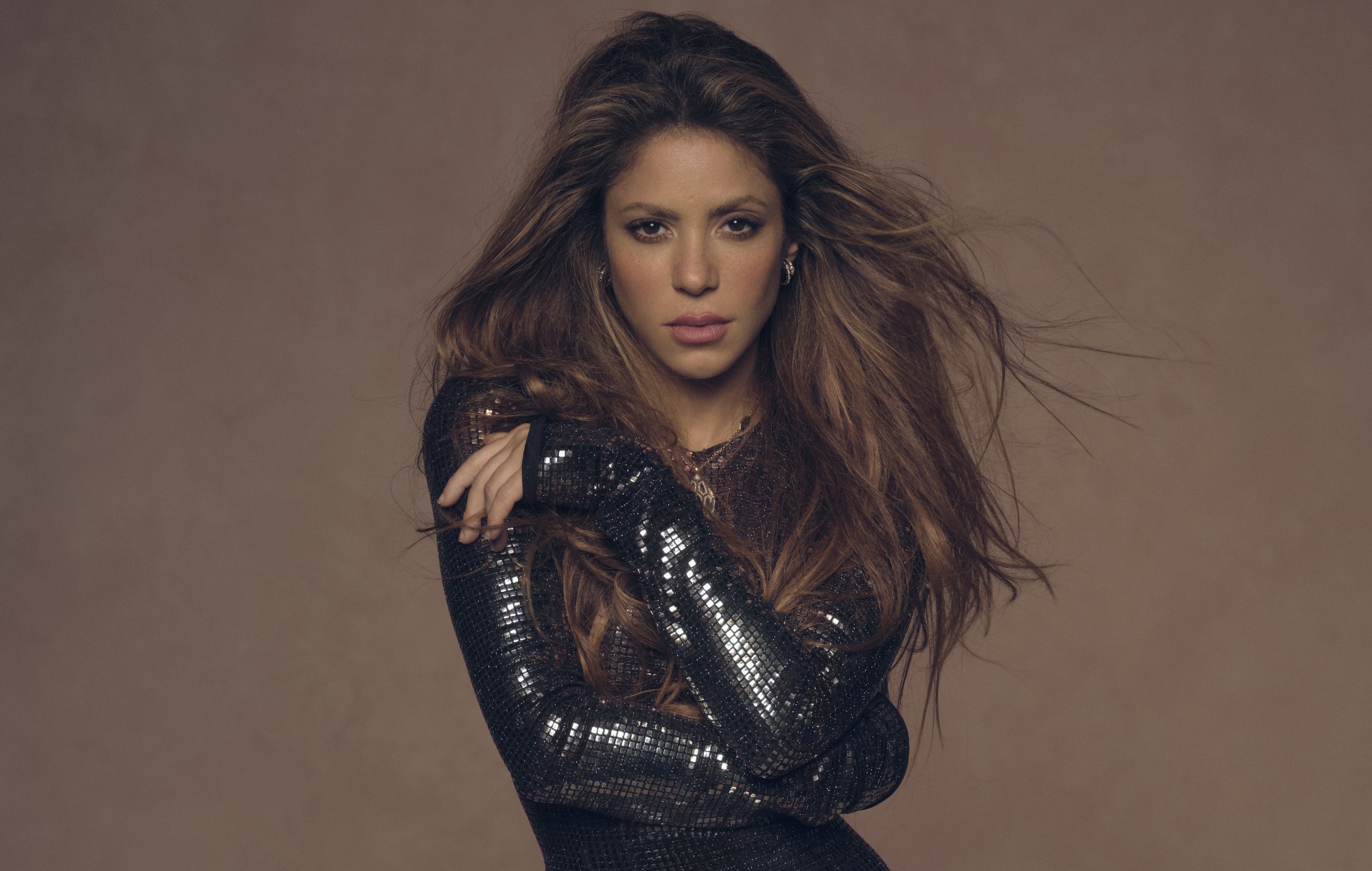 Shakira annonce une tournée mondiale lors d'une performance surprise à Coachella