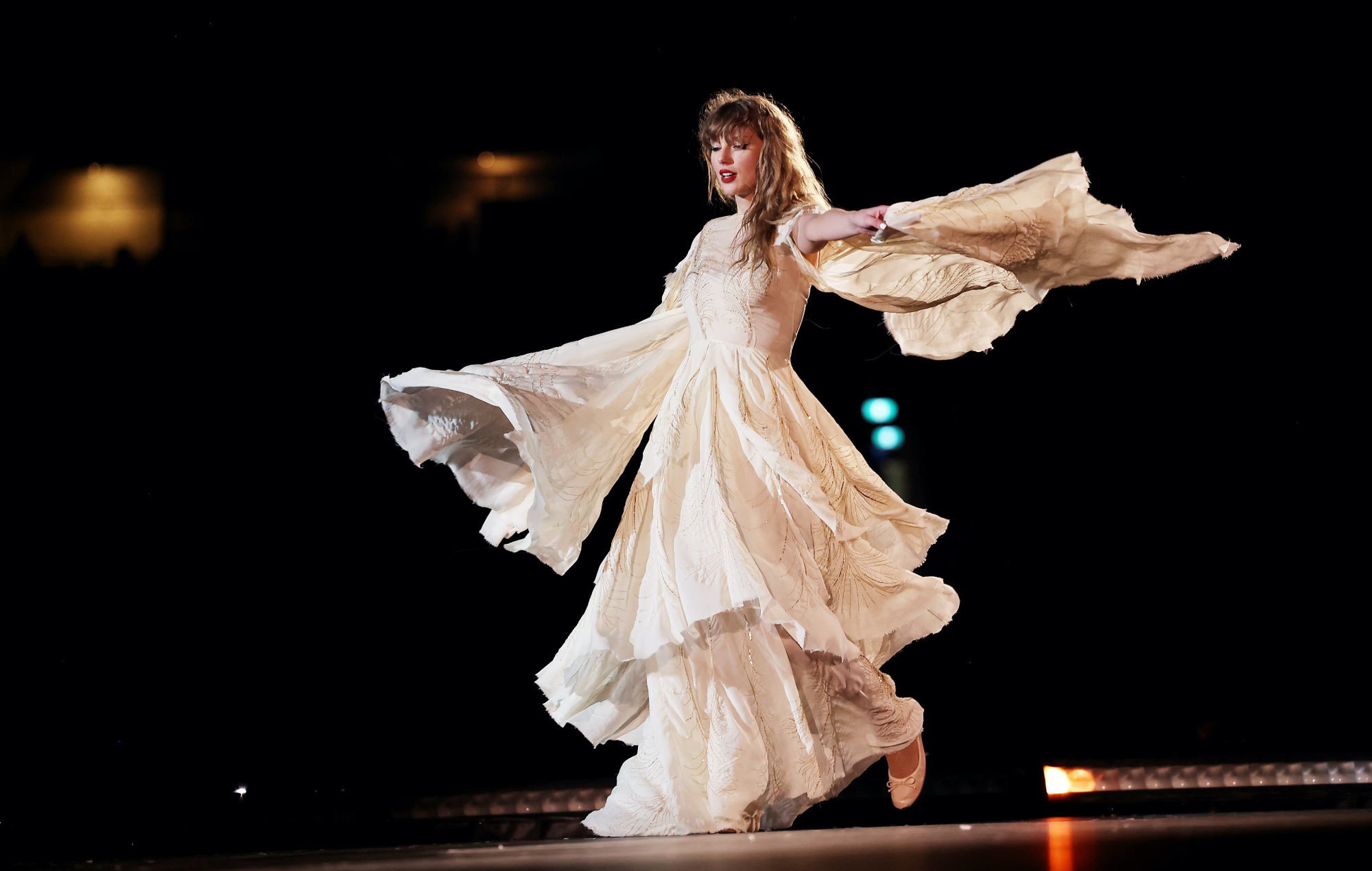 Taylor Swift taquine les paroles de "The Tortured Poets Department"