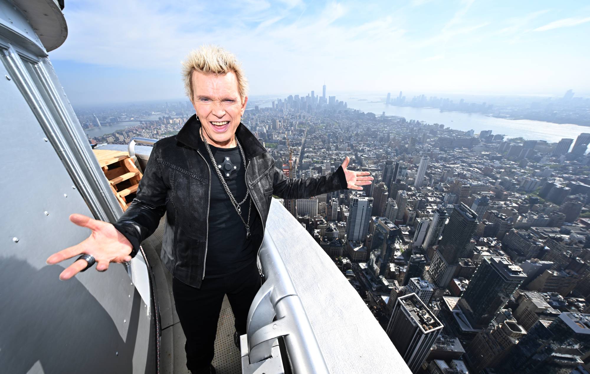 Billy Idol a décidé de « ne plus être toxicomane » et est désormais « sobre en Californie »