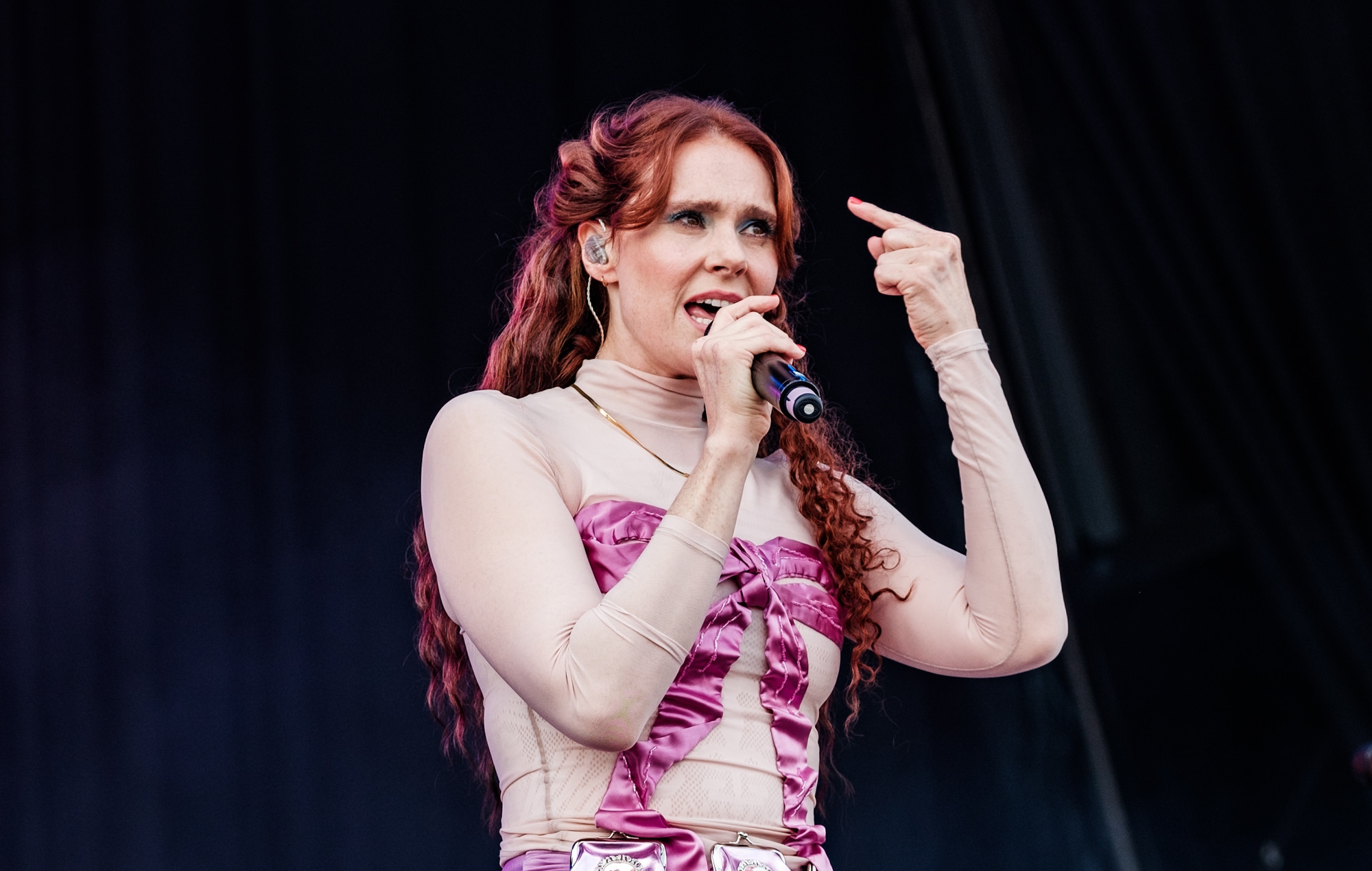 Kate Nash est à bout de nerfs avec son nouveau single provocant "My Bile"