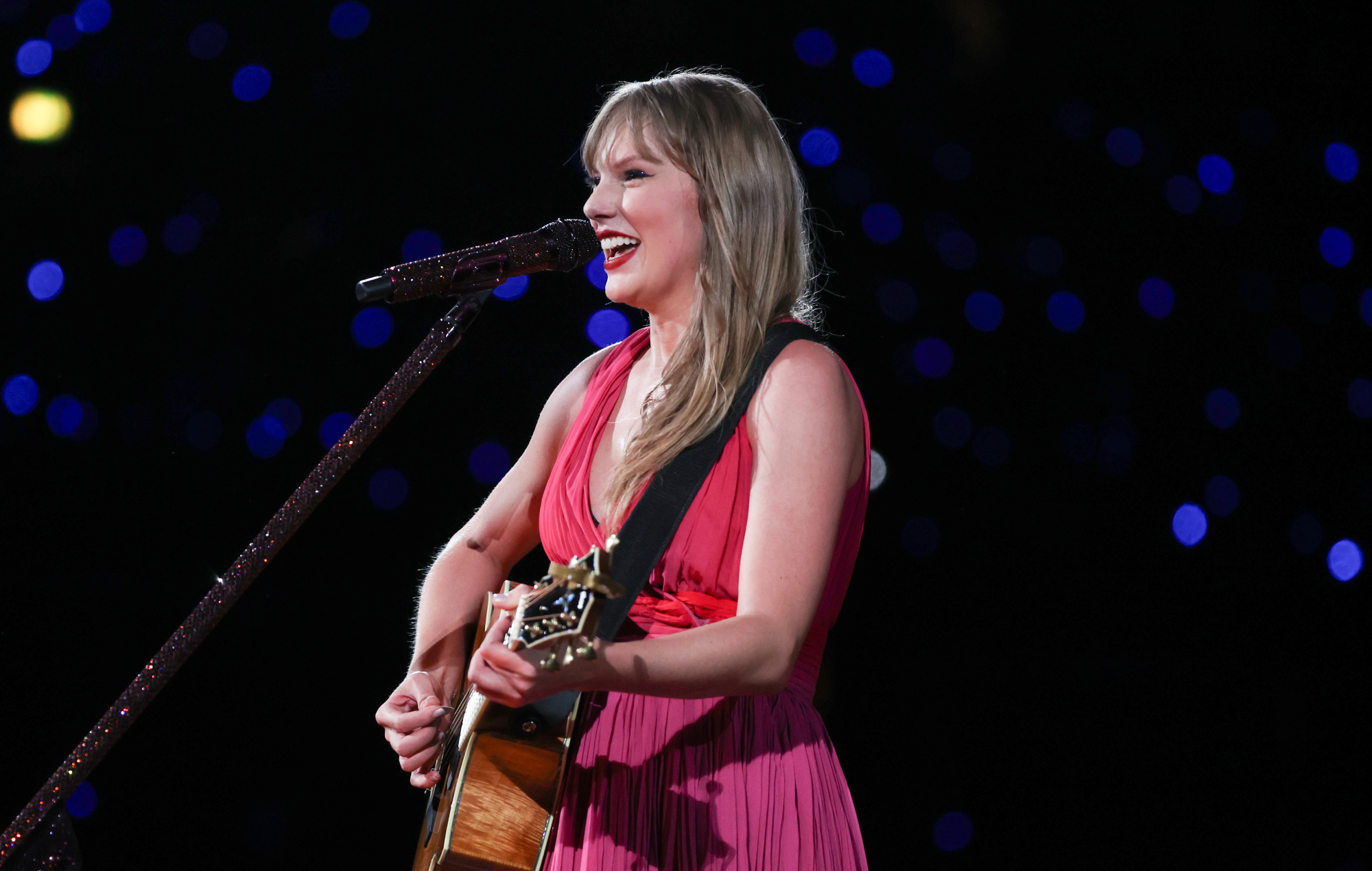 Regardez Taylor Swift interpréter "Comment ça s'est terminé ?"  pour la première fois à Stockholm