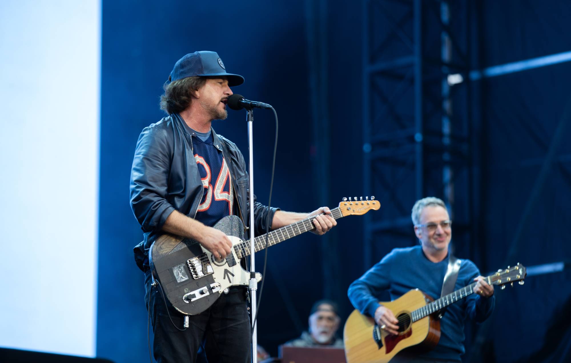 Eddie Vedder et Stone Gossard de Pearl Jam se produisent au Marlay Park le 22 juin 2024 à Dublin, Irlande. (Photo de Kieran Frost/Redferns)
