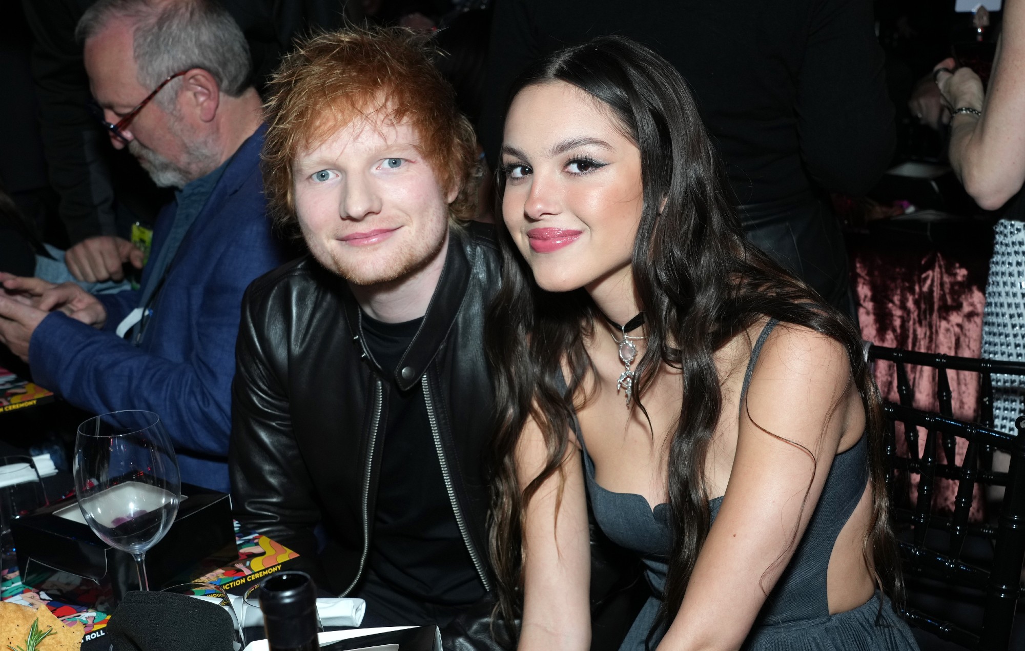 Ed Sheeran dit qu'Olivia Rodrigo n'a pas de chansons « désactivables »