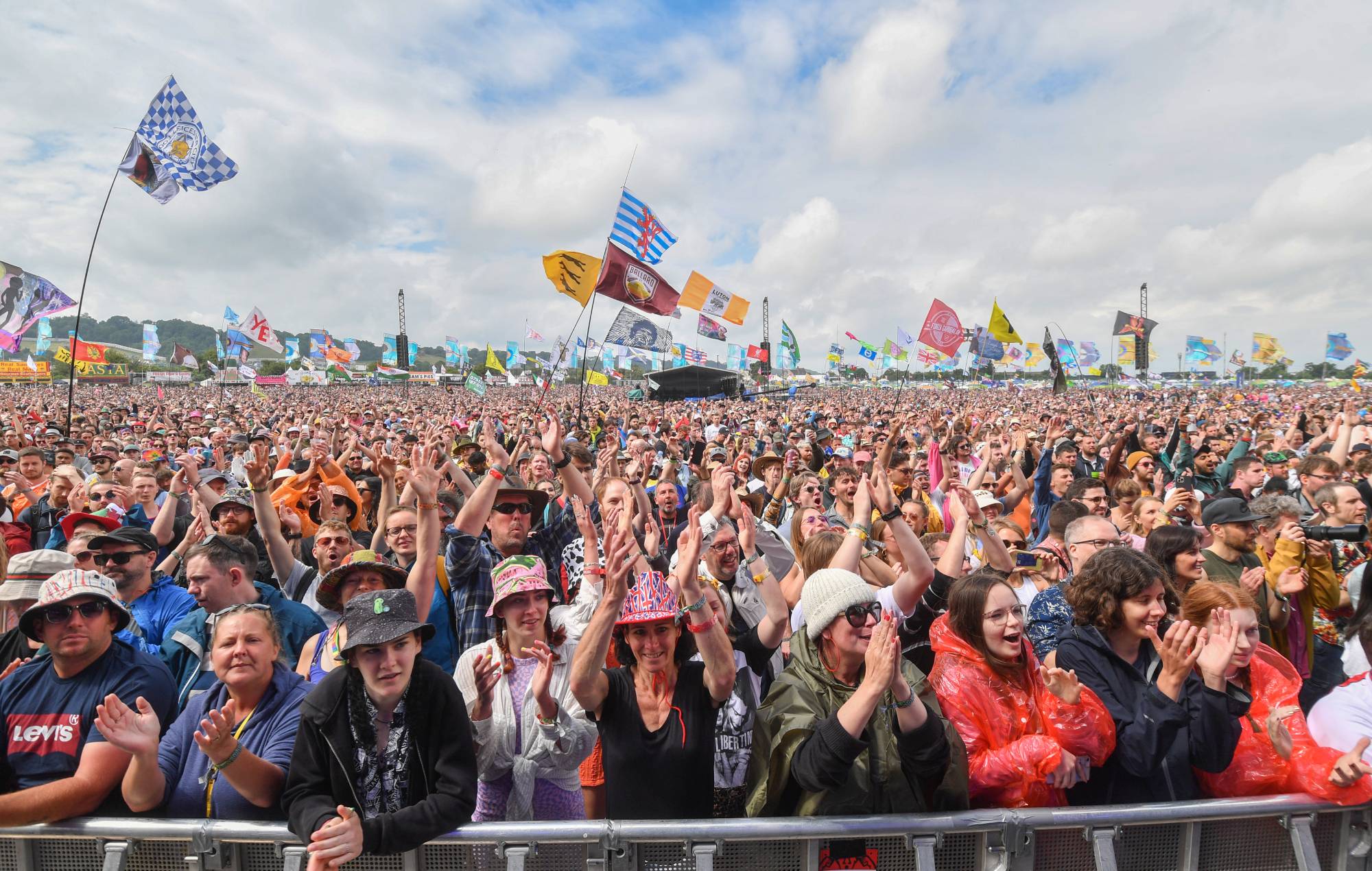 Transgressive Records annonce d'autres célébrations de son 20e anniversaire à Glastonbury, Latitude et au-delà