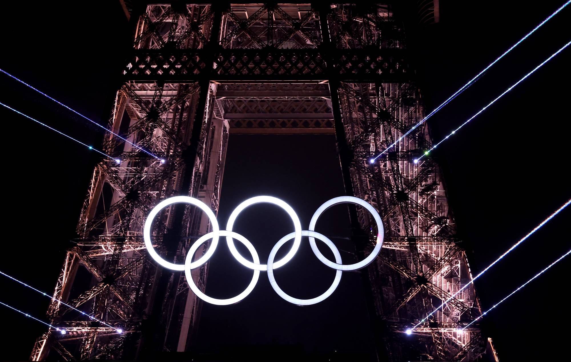 Le DJ de la cérémonie d'ouverture des Jeux olympiques dépose plainte auprès de la police pour menaces de mort présumées sur la scène de « La Cène »
