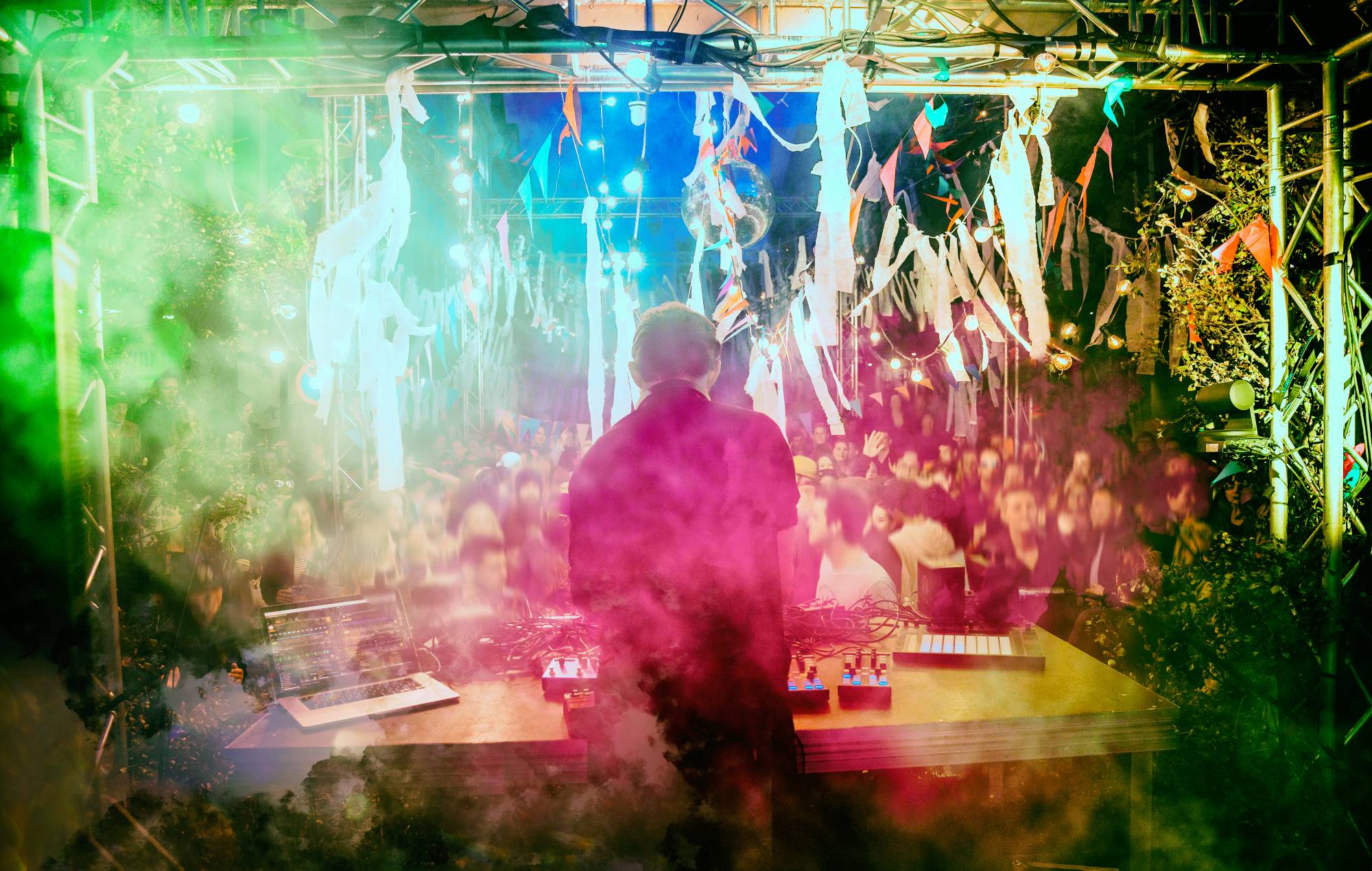 Des DJ occidentaux critiqués pour leur performance au festival techno russe