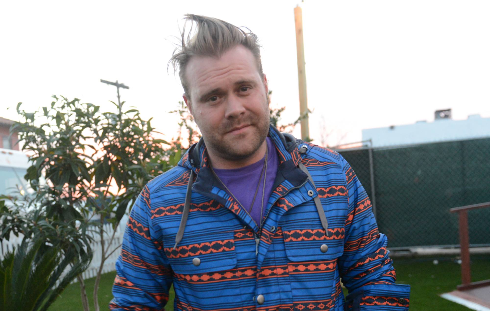 Daniel Bedingfield affirme que l'IA est l'avenir de la musique : « Pourquoi la combattre ? »