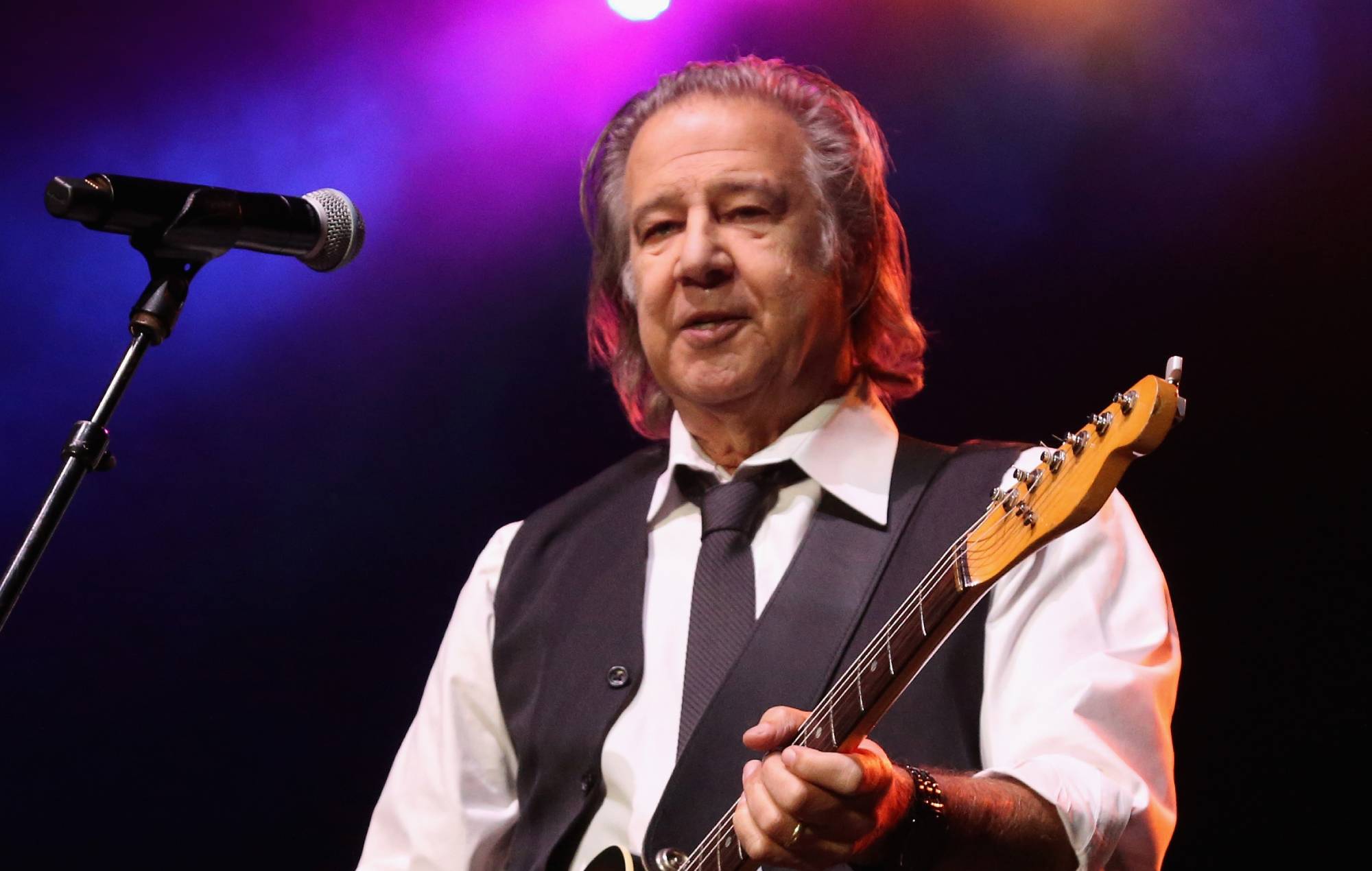 Greg Kihn, chanteur de « Jeopardy » et de « The Breakup Song », est décédé à l'âge de 75 ans