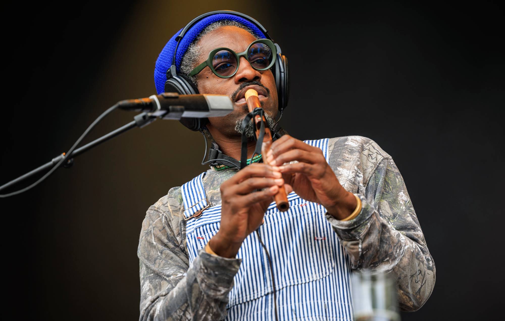 Regardez le film du nouvel album d'André 3000 « Listening To The Sun »