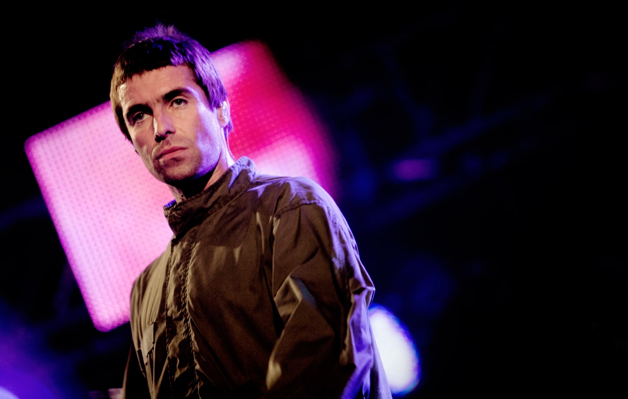 Oasis semble faire allusion à des dates aux États-Unis sur une nouvelle affiche