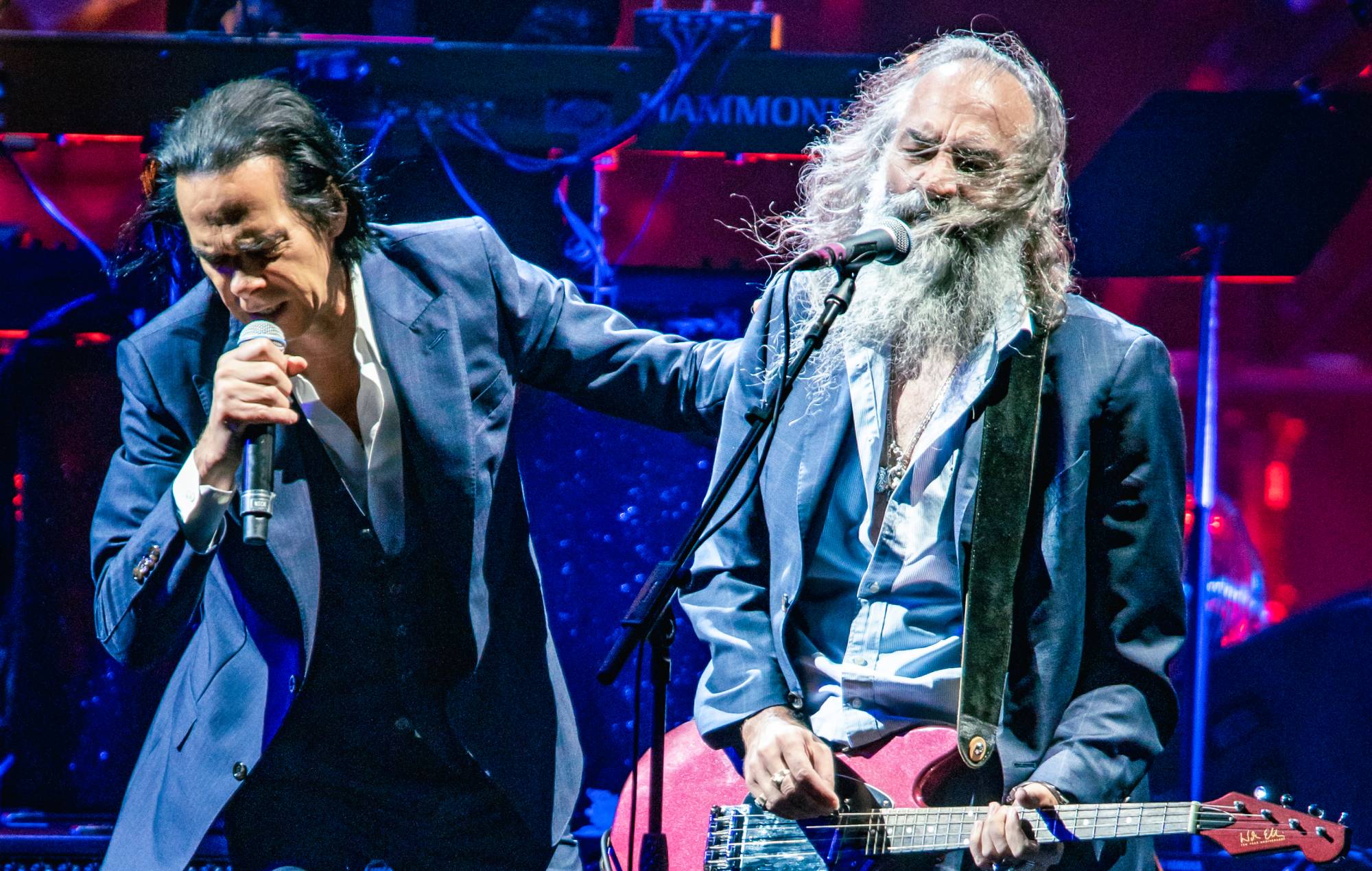 « Peut-être qu'Oasis pourra soutenir Grinderman si nous nous reformons à 80 ans ! »
