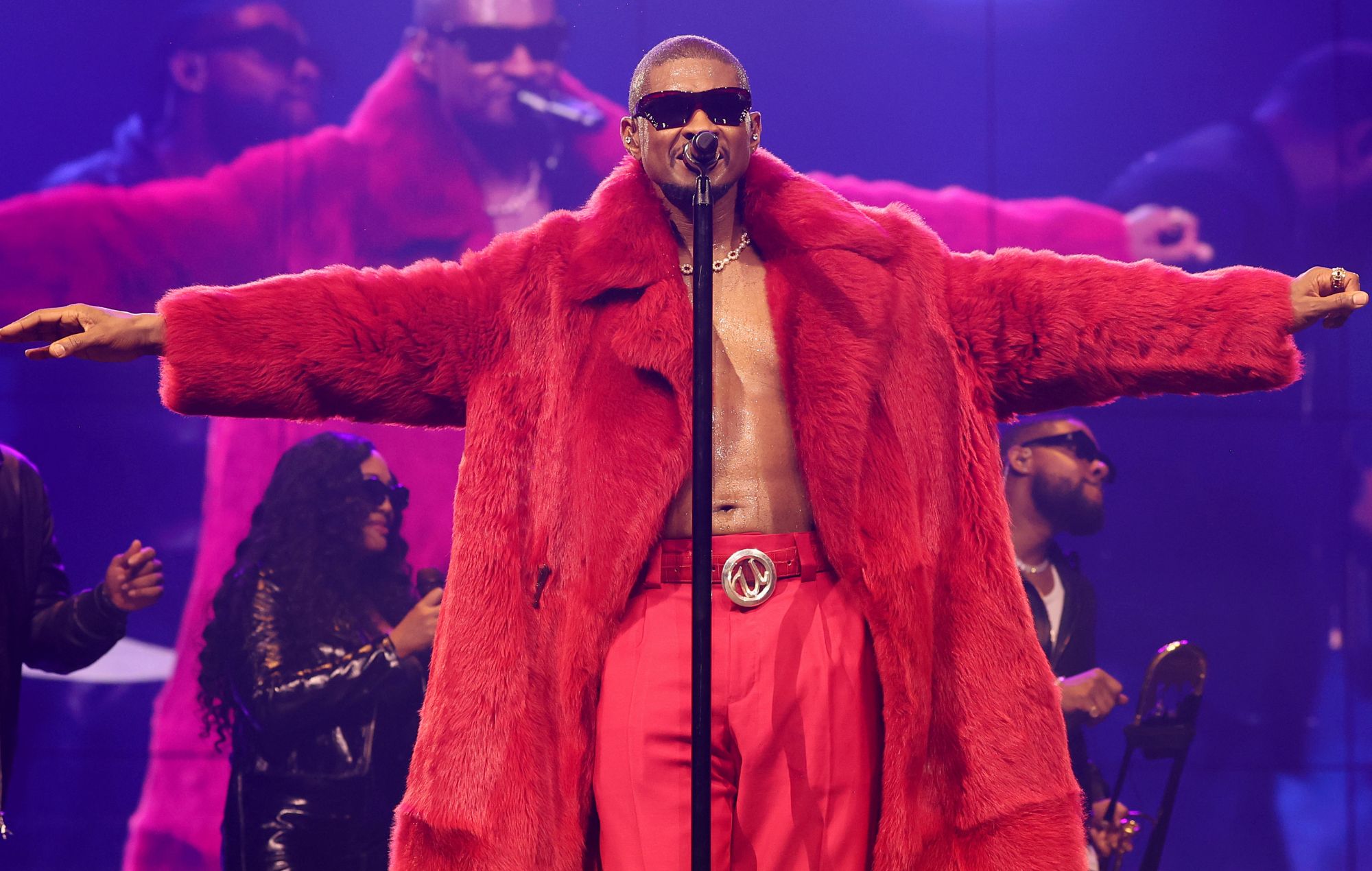 Usher pourrait-il apparaître à Glastonbury 2025 ?