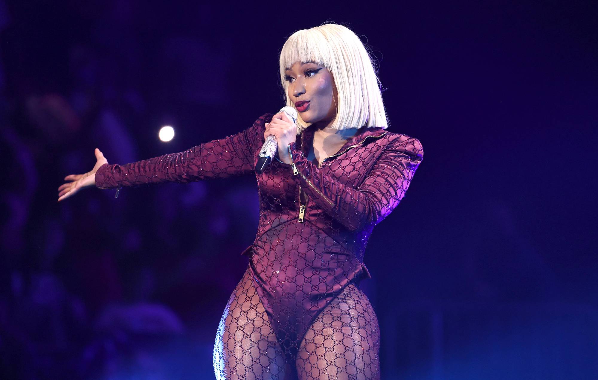 Nicki Minaj se moque du personnel licencié d'Atlantic Records : « UPS recrute »