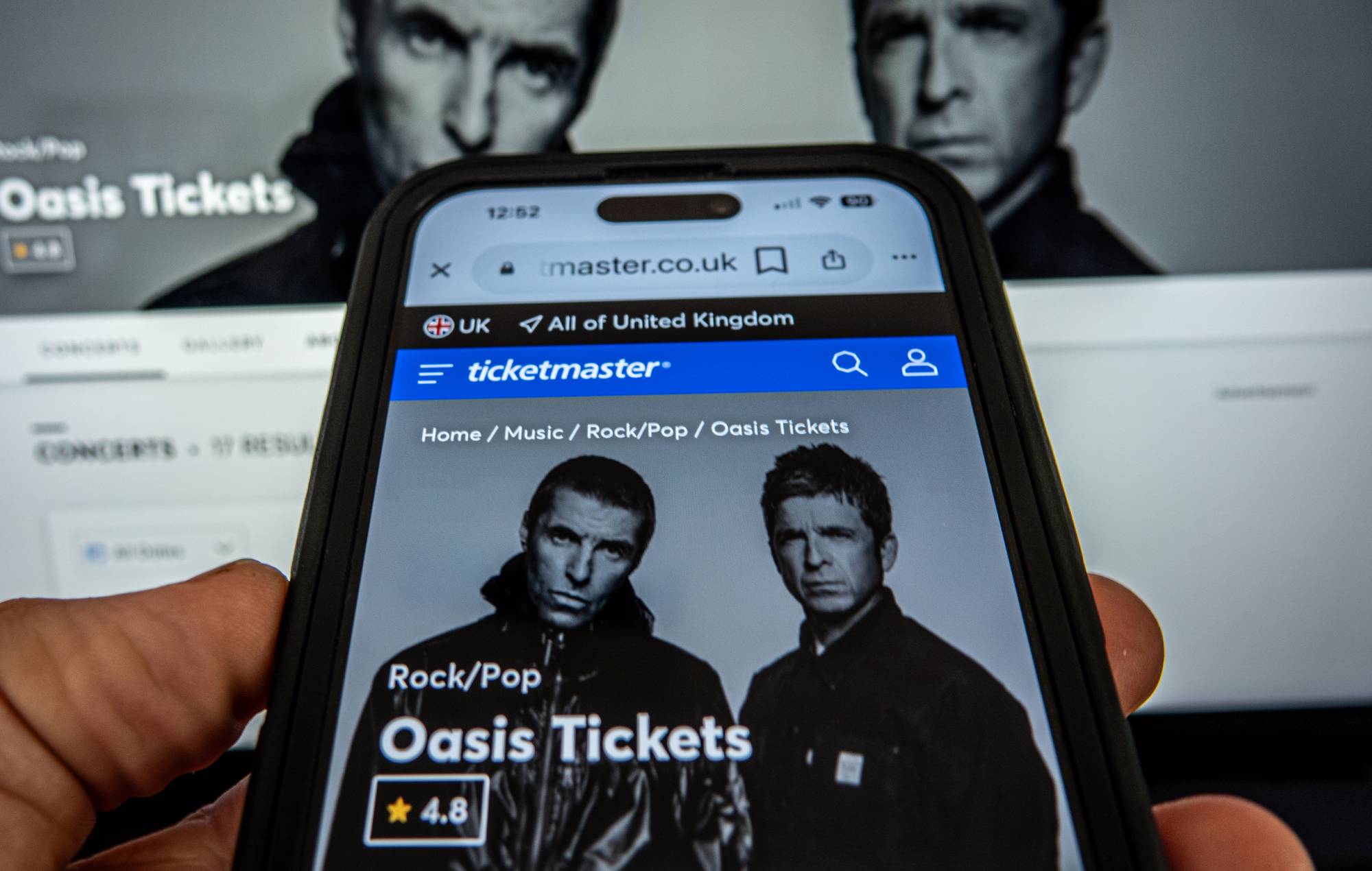 Oasis partage une mise à jour sur la vente privée des bulletins de vote pour les derniers spectacles de retrouvailles du stade de Wembley demain