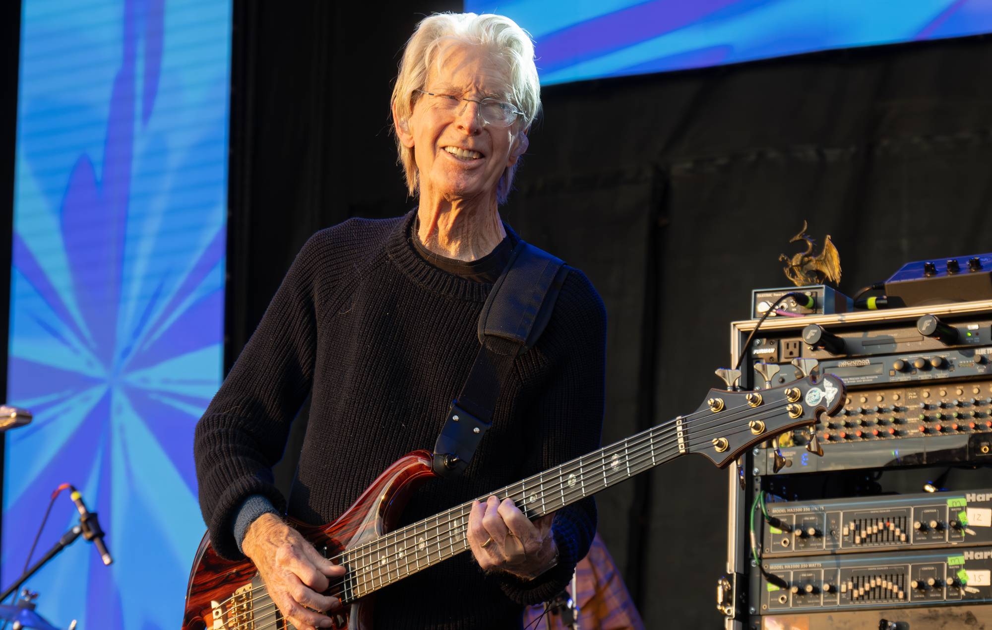 Le bassiste et co-fondateur de Grateful Dead, Phil Lesh, est décédé à l'âge de 84 ans