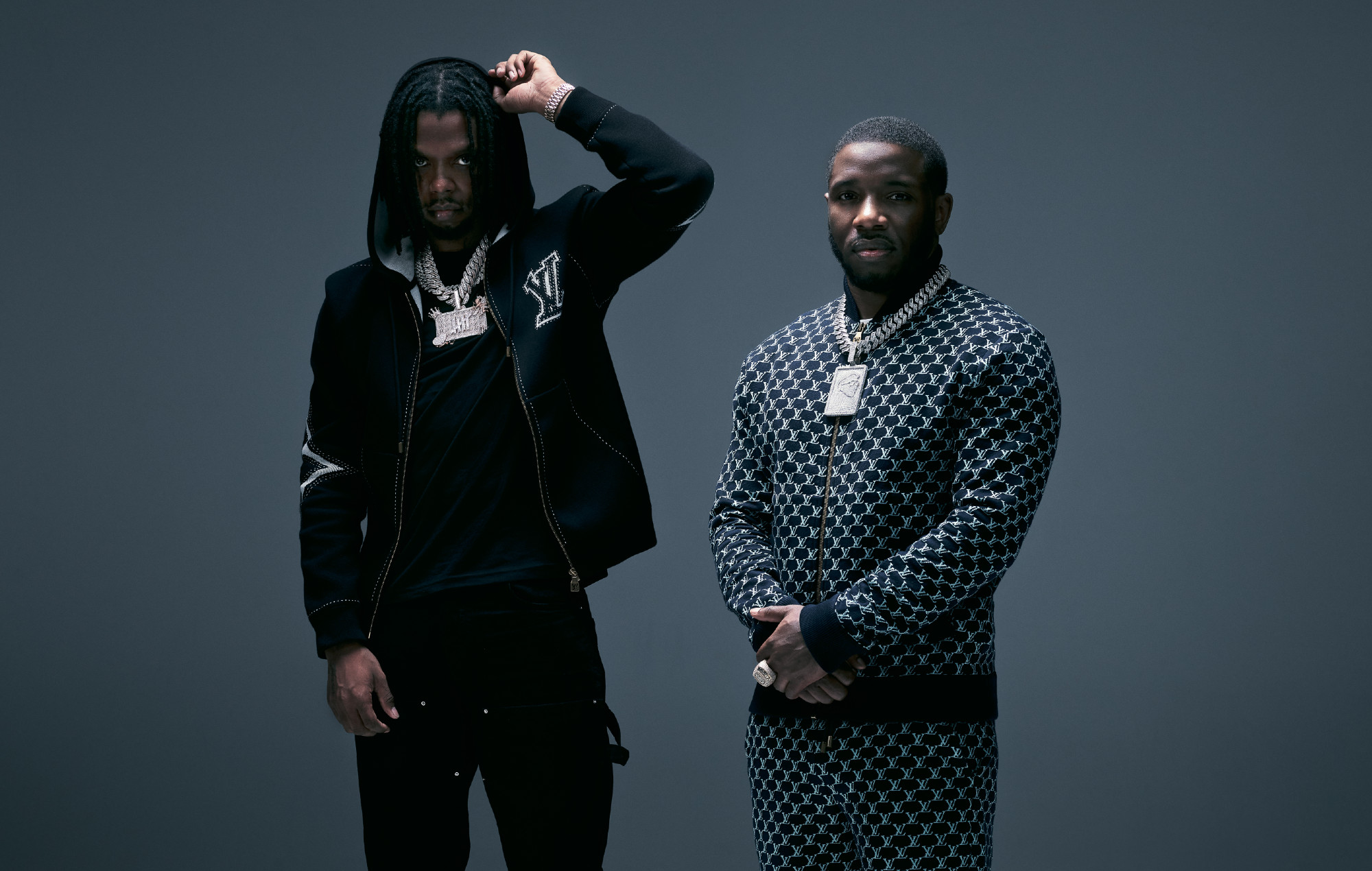 Krept et Konan nous parlent de leur intention d'obtenir le statut de "GOAT" sur leur nouveau single "Smooth Lovin"