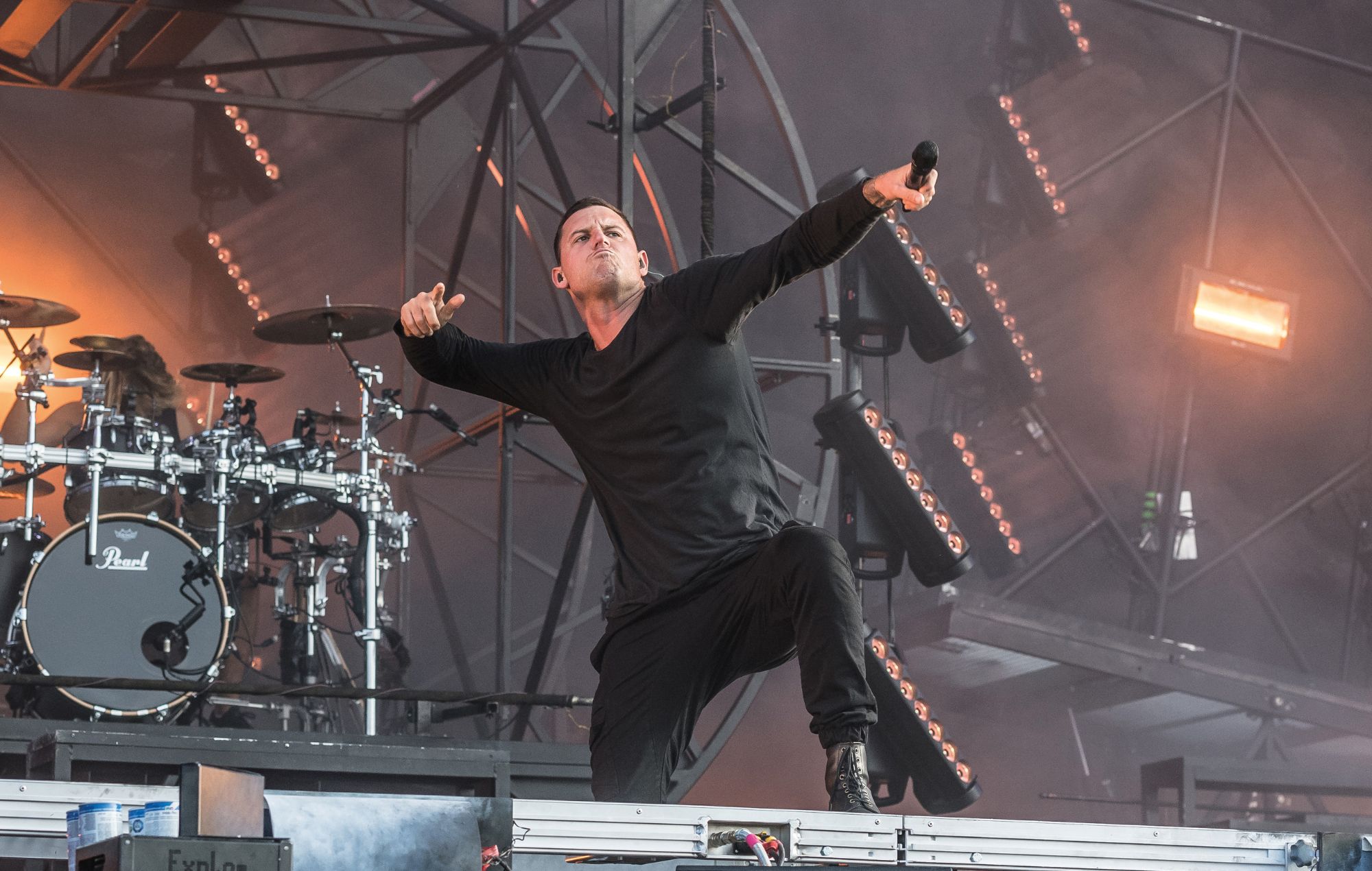 Parkway Drive se produit en direct au Download Festival