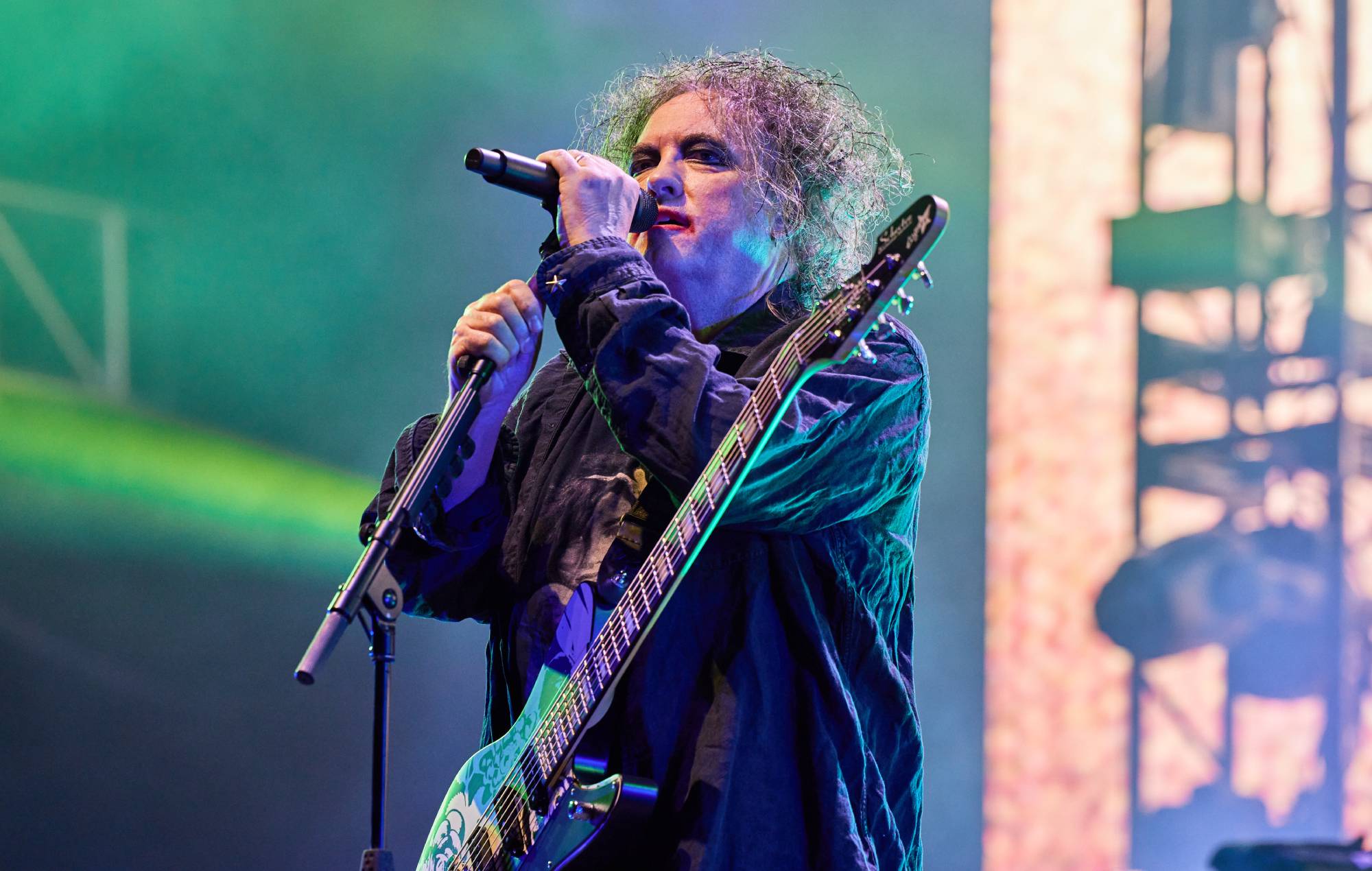 "Songs Of A Lost World" de The Cure est l'album physique le plus vendu aux États-Unis