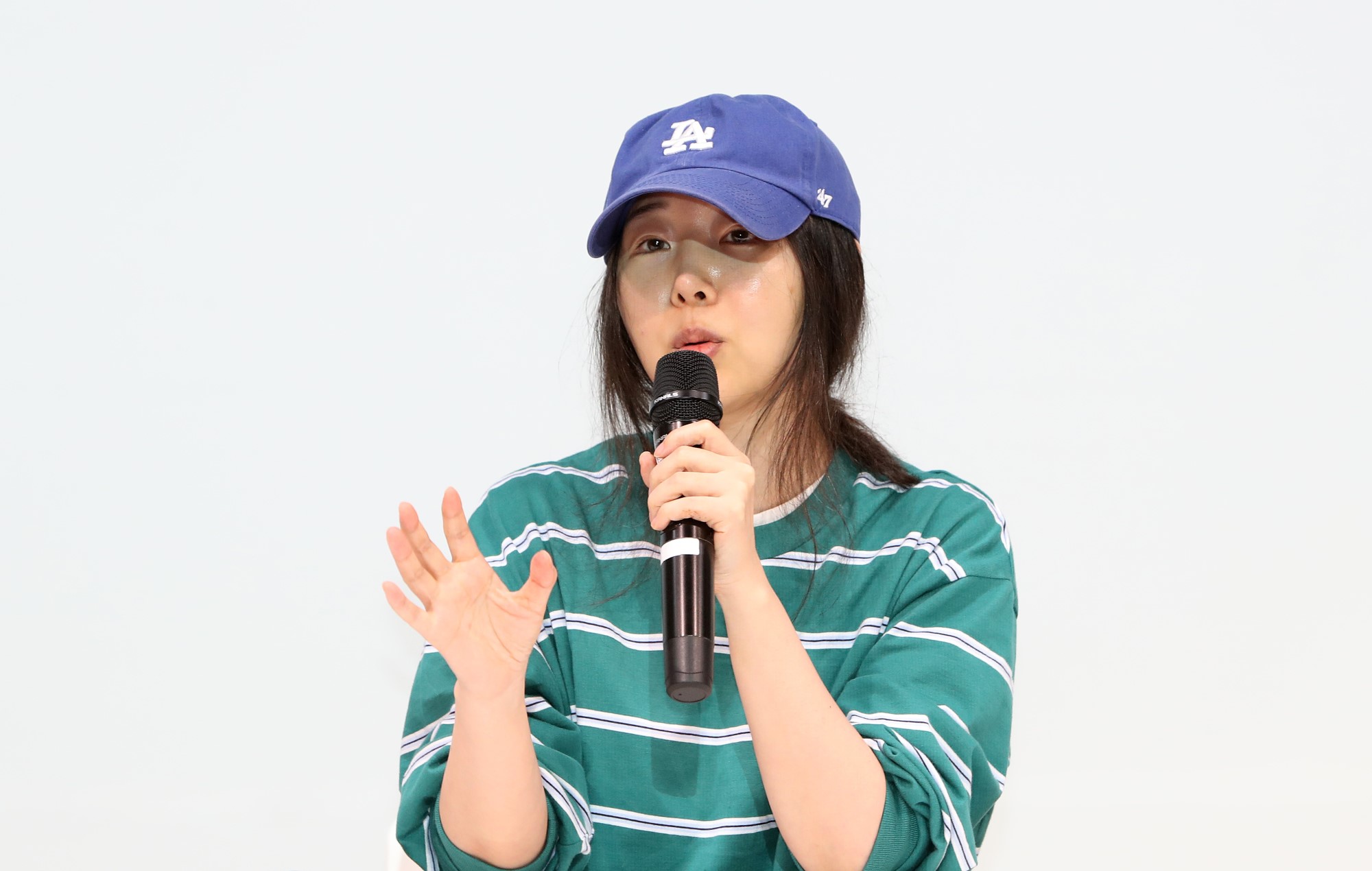L'ancien PDG d'ADOR, Min Hee-jin, dépose une plainte pénale contre les responsables des relations publiques de HYBE
