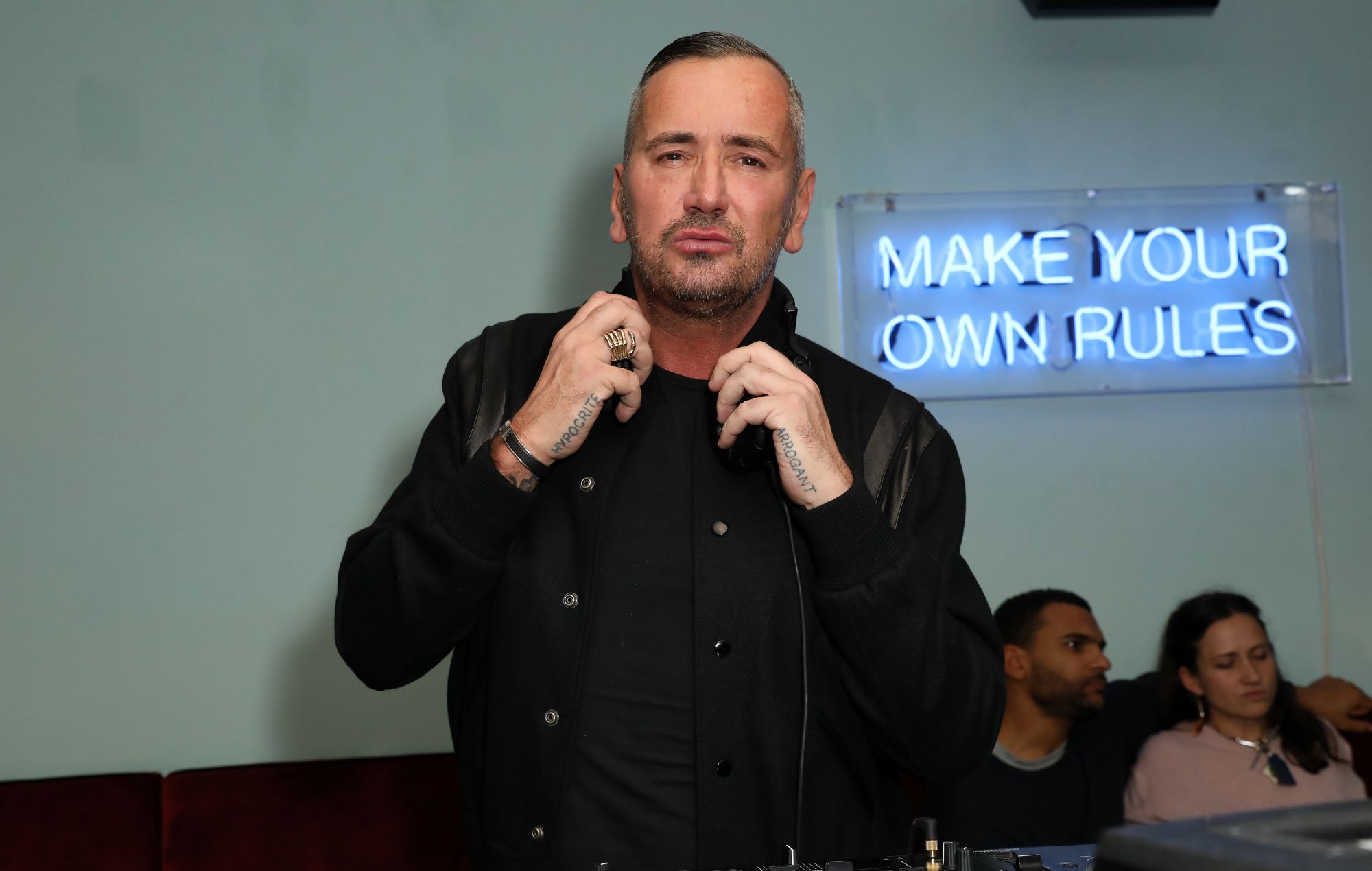 DJ Fat Tony a été victime d'"horribles" blessures au visage après une attaque lors d'un concert