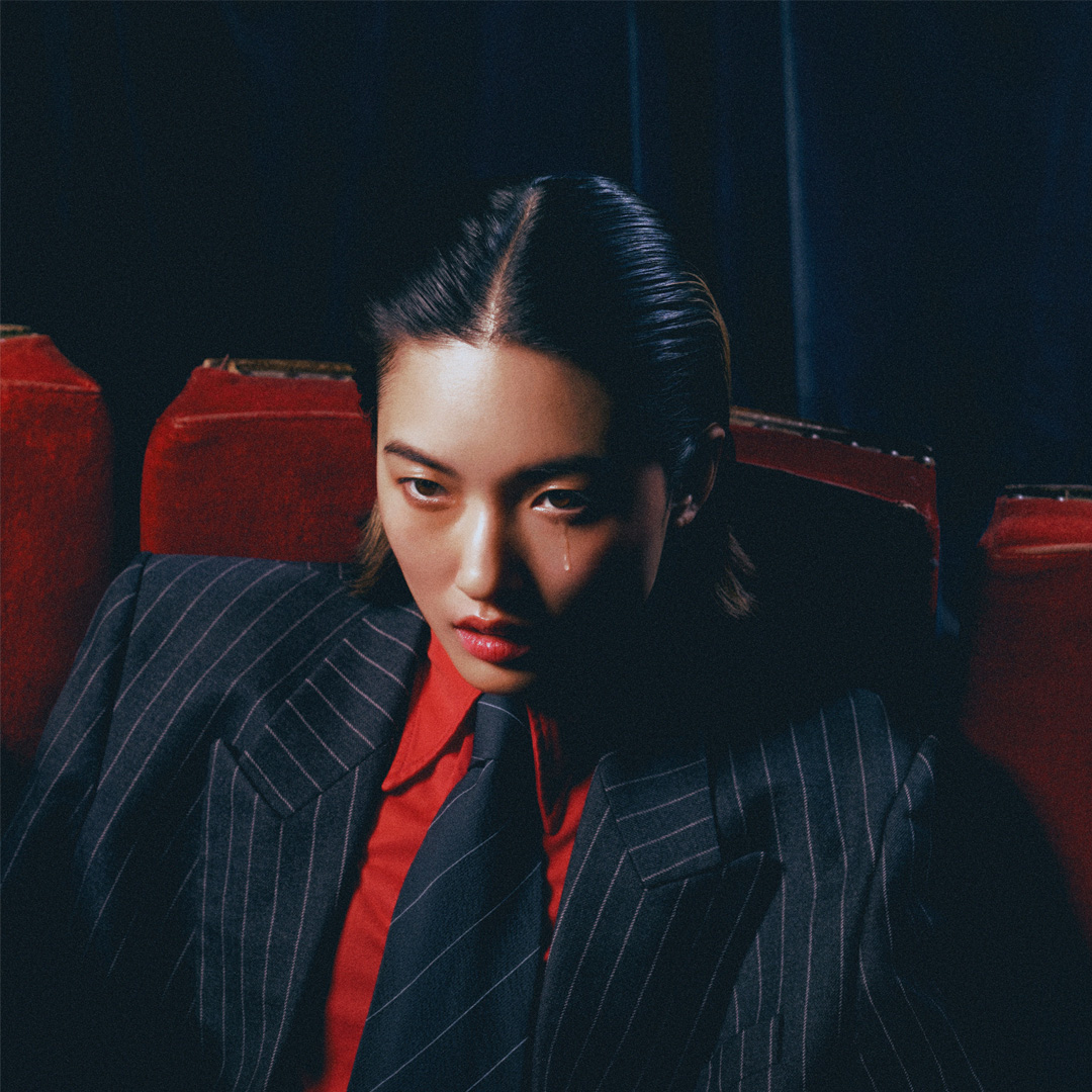 Illustration de l'EP Chloé Qisha