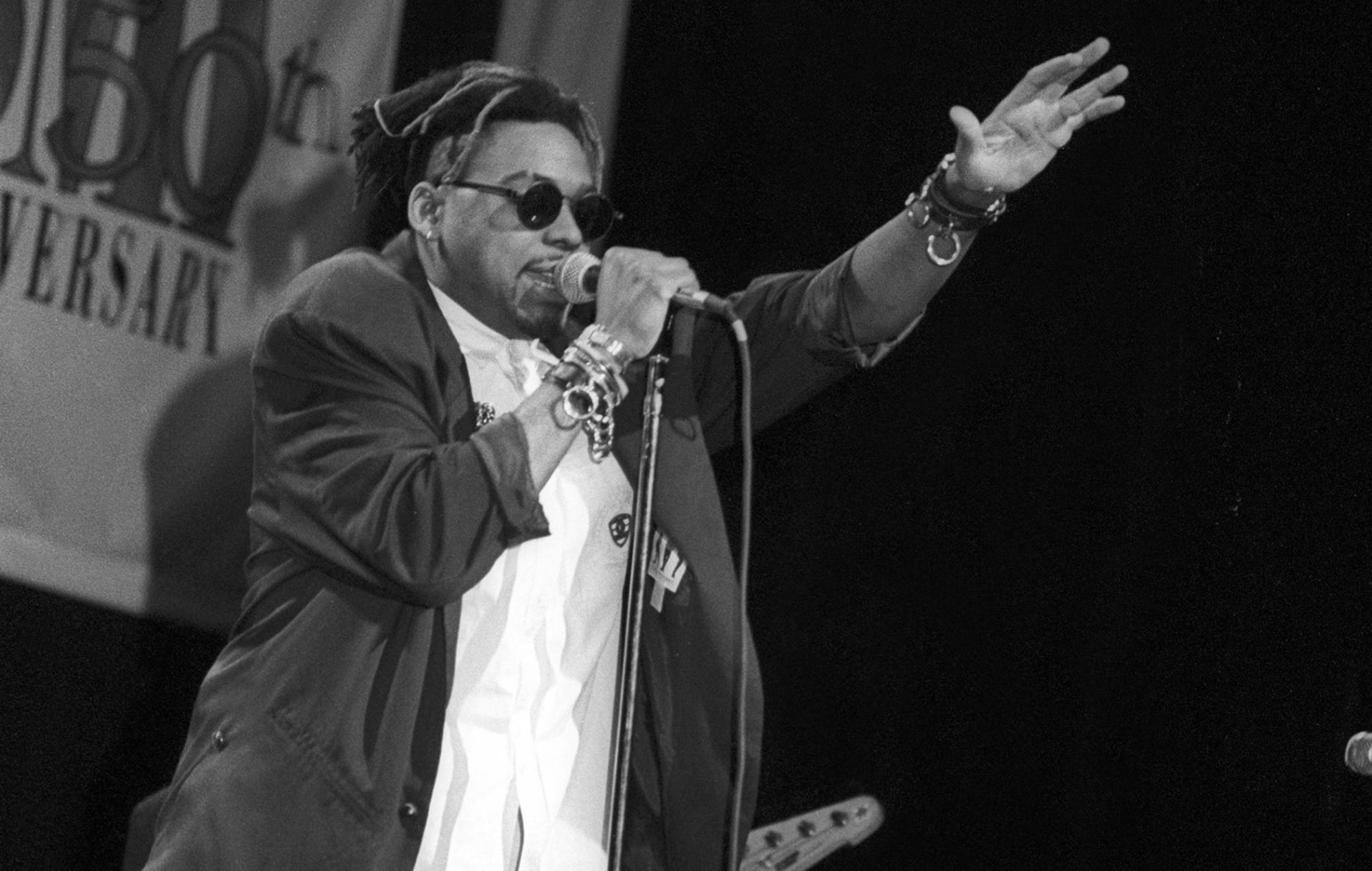 Un homme arrêté en lien avec la mort du leader de 24-7 Spyz, P. Fluid