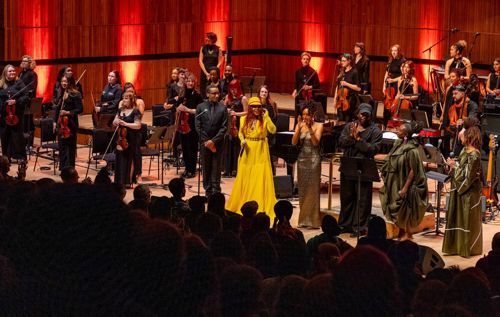 Regardez Laura Mvula, Corinne Bailey Rae et plus encore sur 'Mississipi Goddam' 'London Tribute