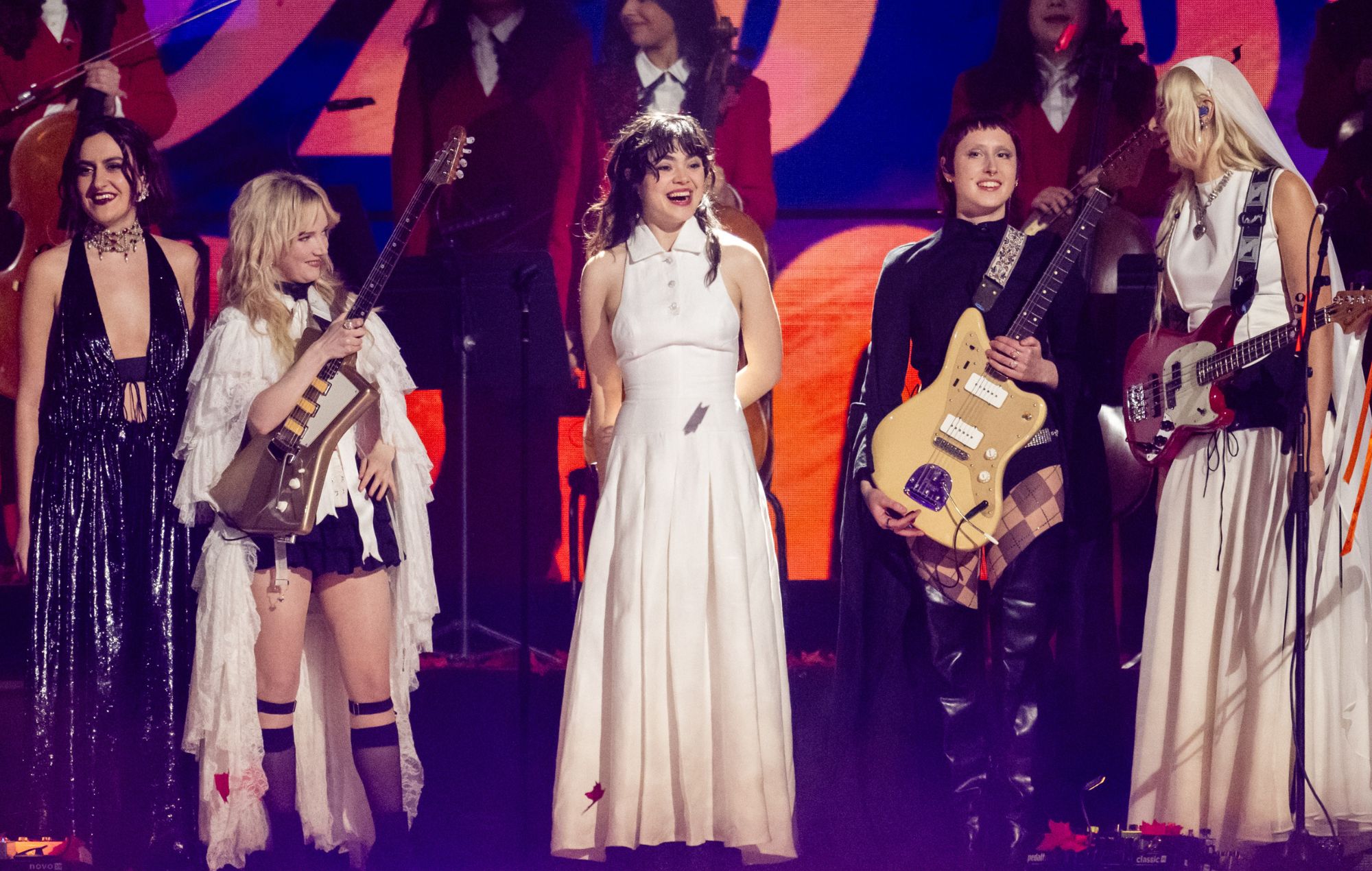 Le dernier dîner se produit aux Brit Awards 2025