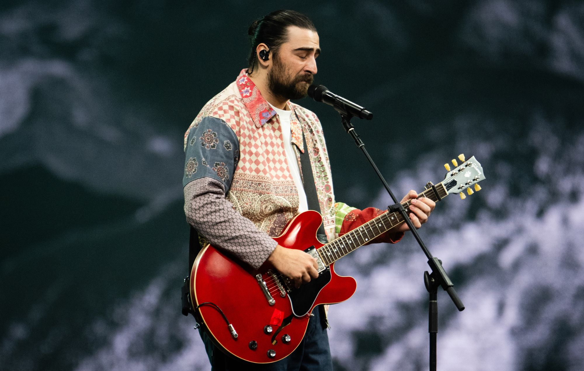 ÉNORME LIGNAGE D'ACTION DES ACTIONS ANCÉRÉ