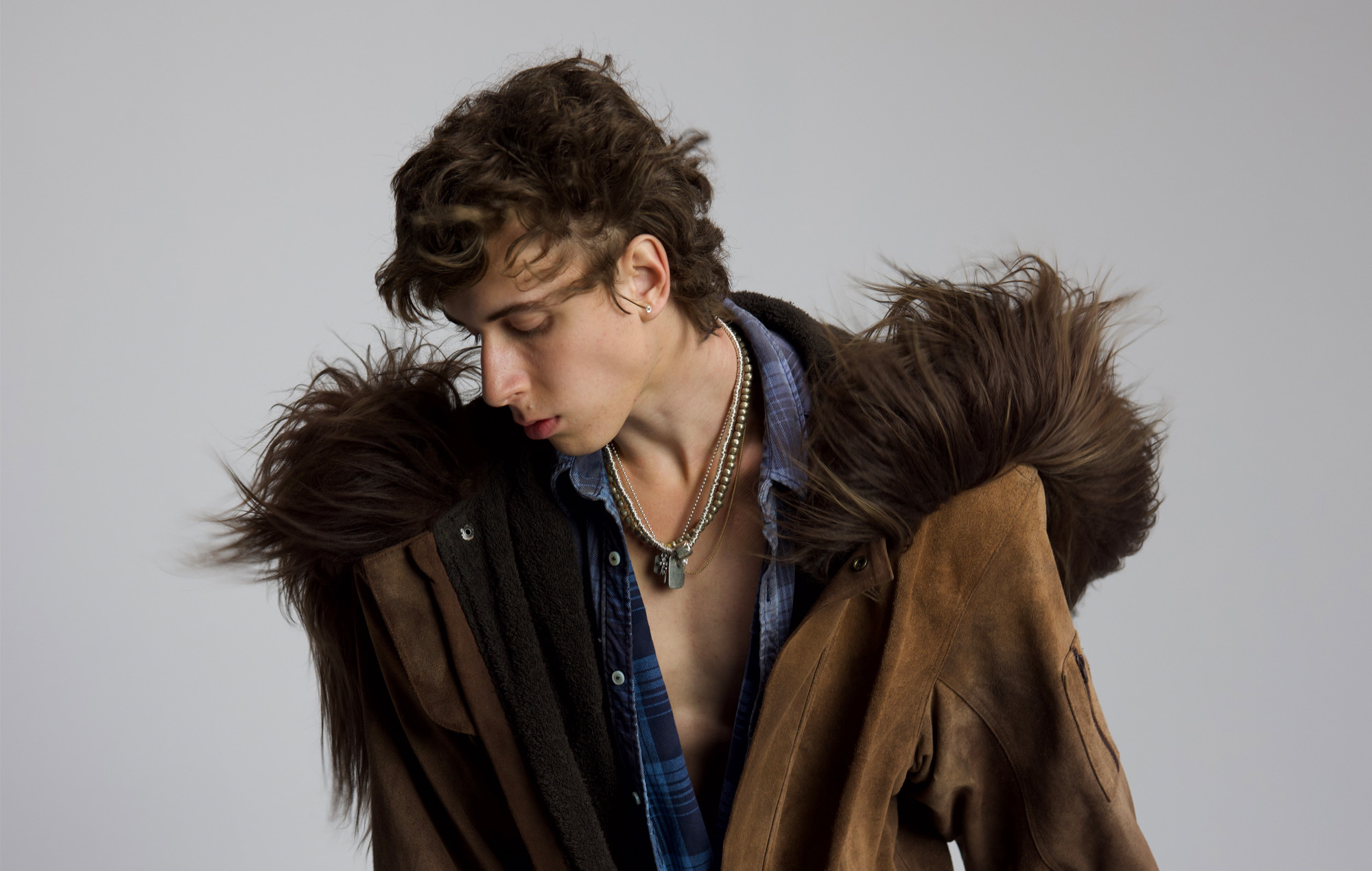 Avec ses glorieuses vers d'oreille pop, Nate Sib tire pour la grandeur