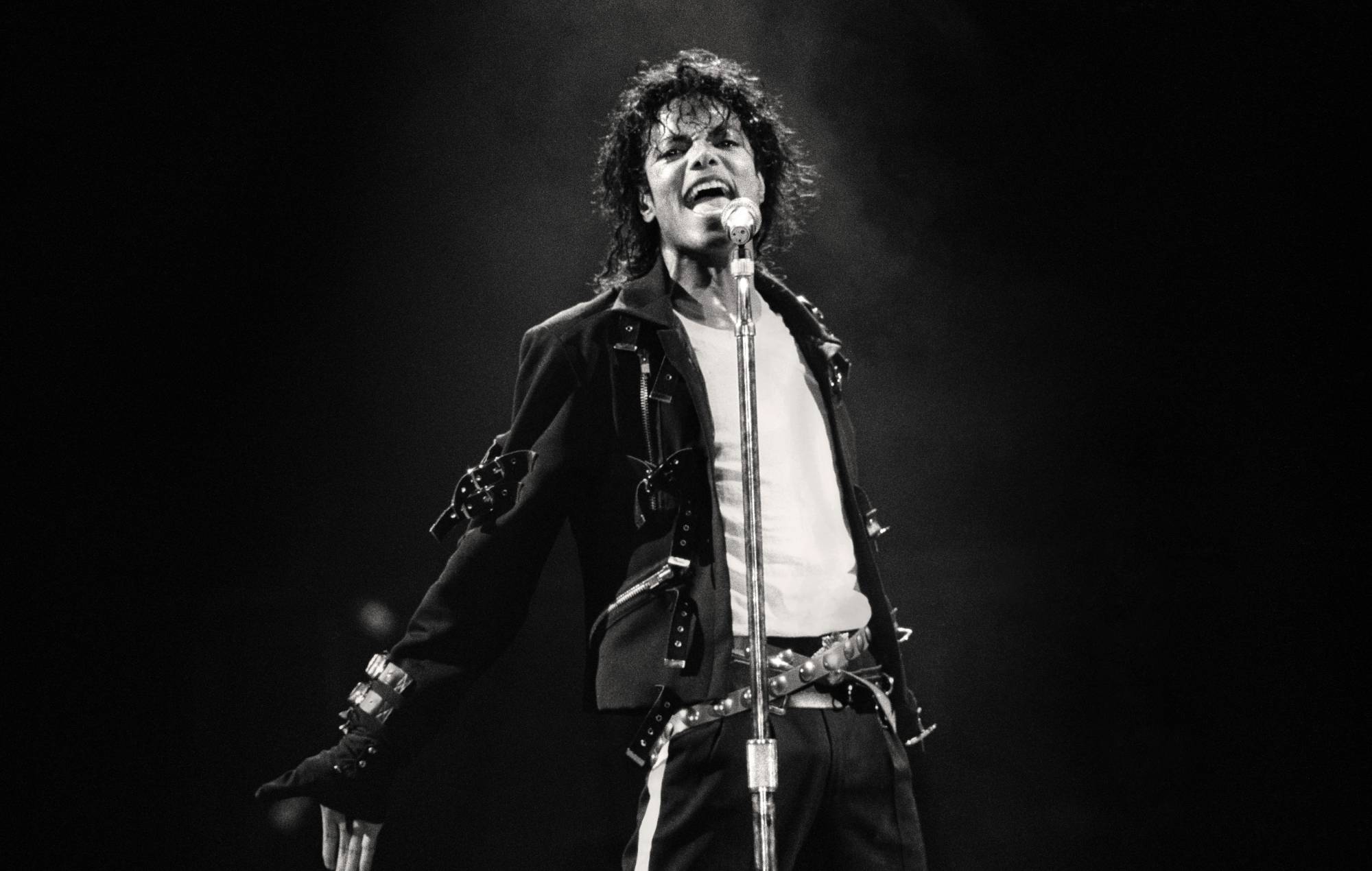 Michael Jackson Biopic a retardé jusqu'en 2027 et peut être libéré en deux parties