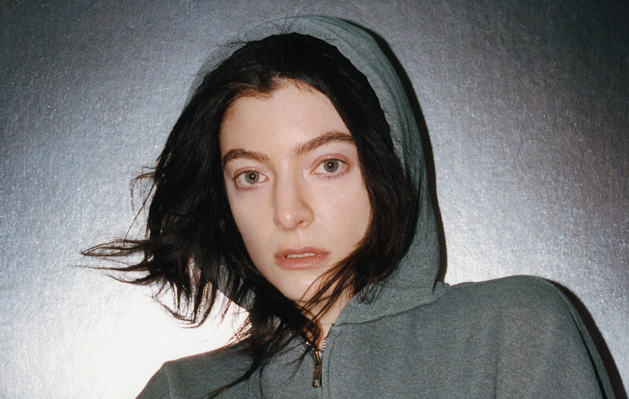 Regardez Lorde écraser un parti sur le thème de Lorde en Australie