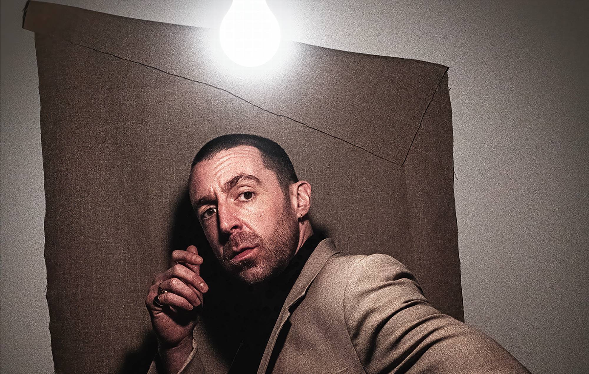 Miles Kane nous parle de la nouvelle album produit de Dan Auerbach, «Sunlight In the Shadows» - et les chances d'une dernière réunion de marionnettes Shadow