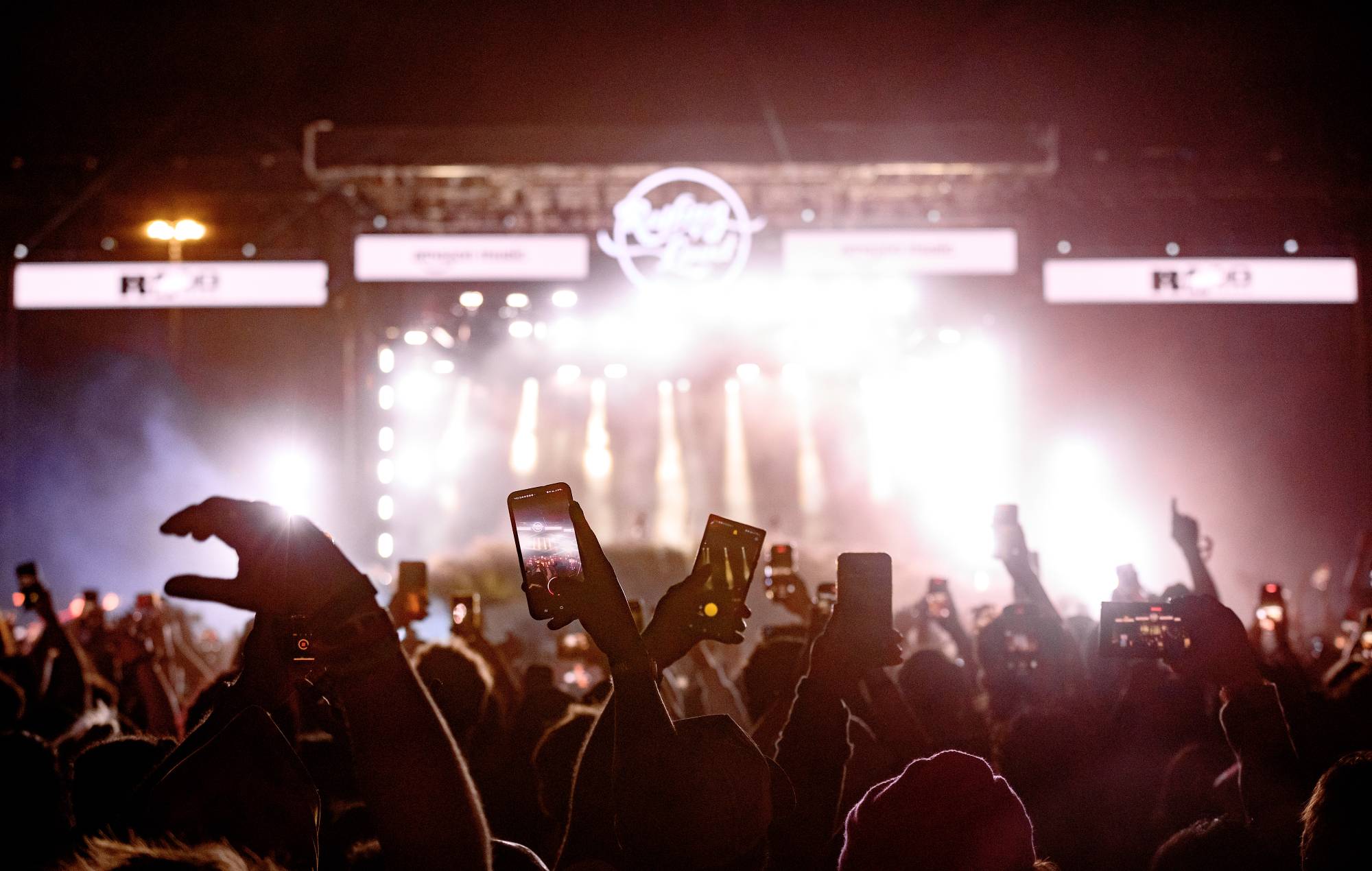 Les NDAS devraient être interdits dans le monde de la musique, le rapport du Parlement suggère
