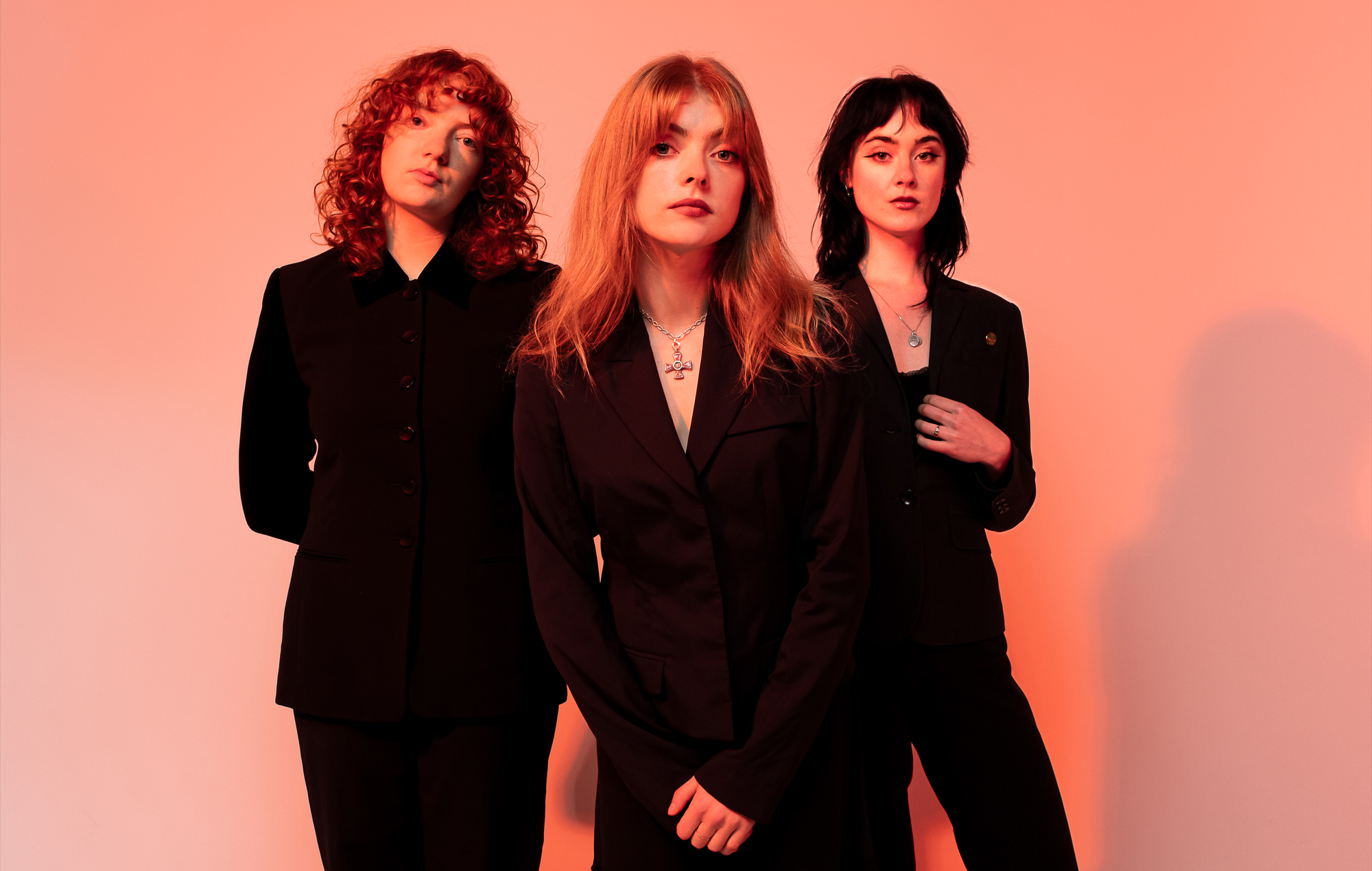 Folk Bitch Trio - `` maintenant serait un bon moment '' Review d'album