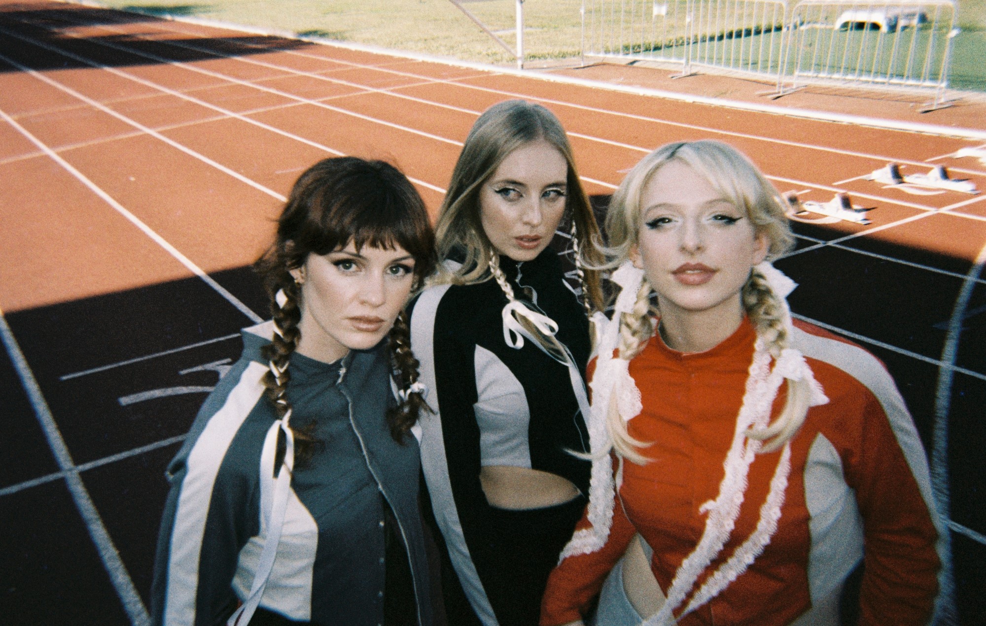 Blusher - Examen de l'EP «Racer»: bonté électro-pop turbocompressée