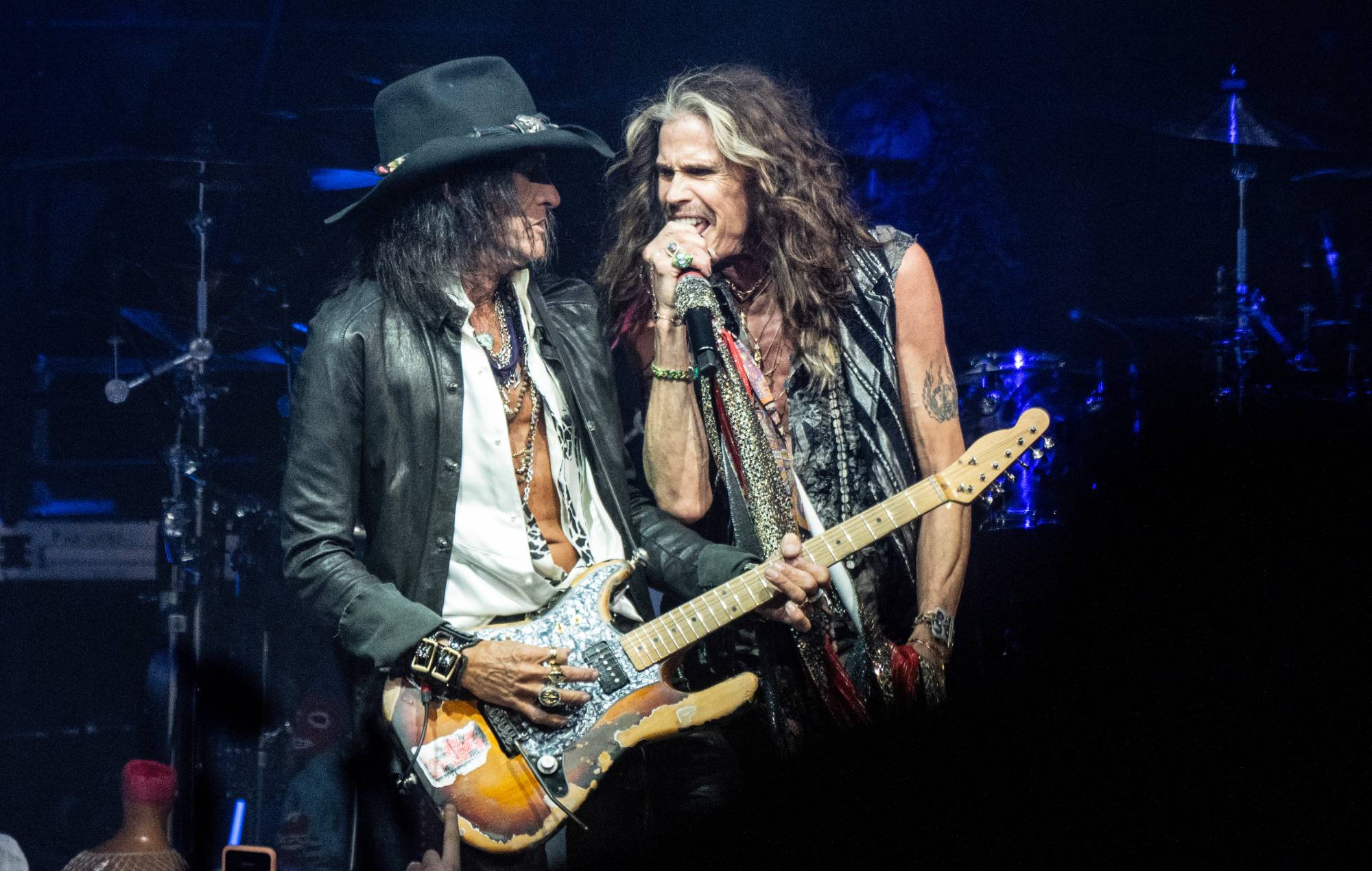 Joe Perry dit qu'Aerosmith "parle" de réunir pour jouer à nouveau ensemble