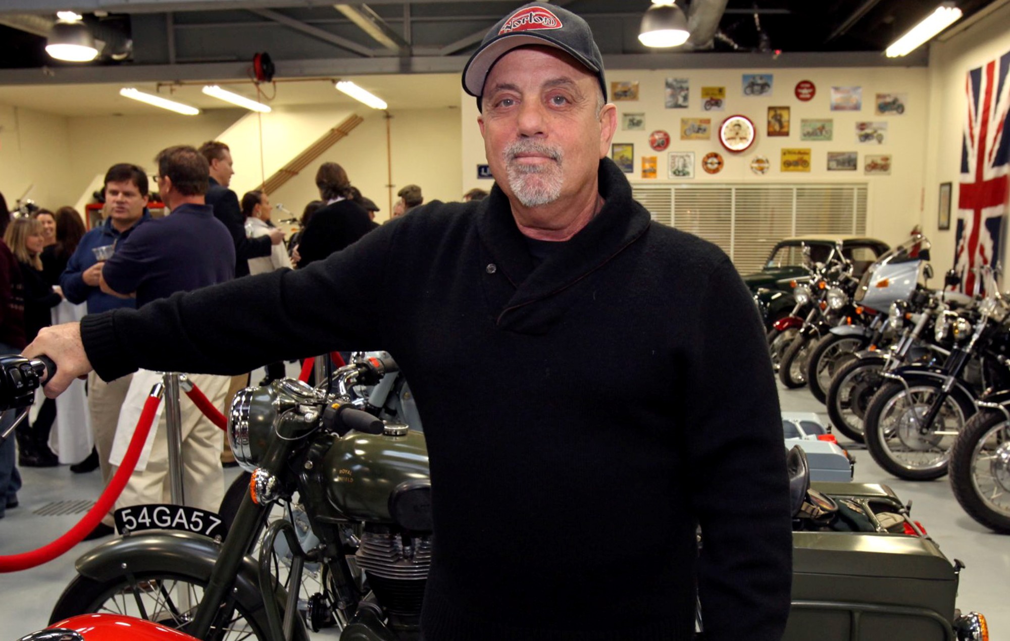 Billy Joel pour fermer l'atelier de moto populaire après le diagnostic du trouble cérébral