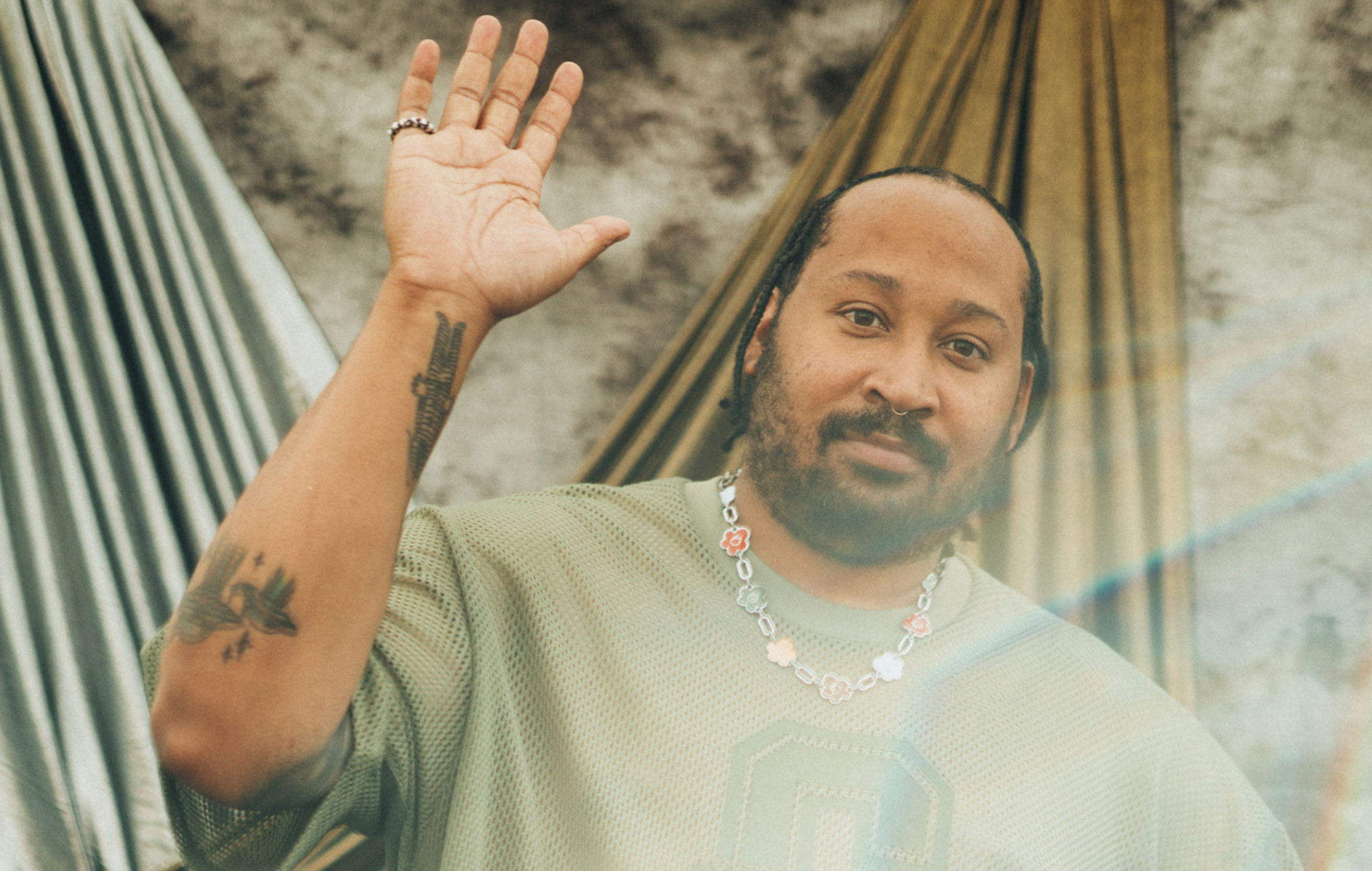 "Il s'approche des disques comme un plombier"