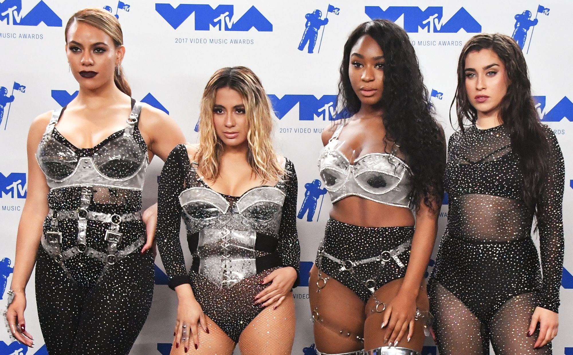 Fifth Harmony Reignite Reunion Rumeurs après la publication cryptique des médias sociaux