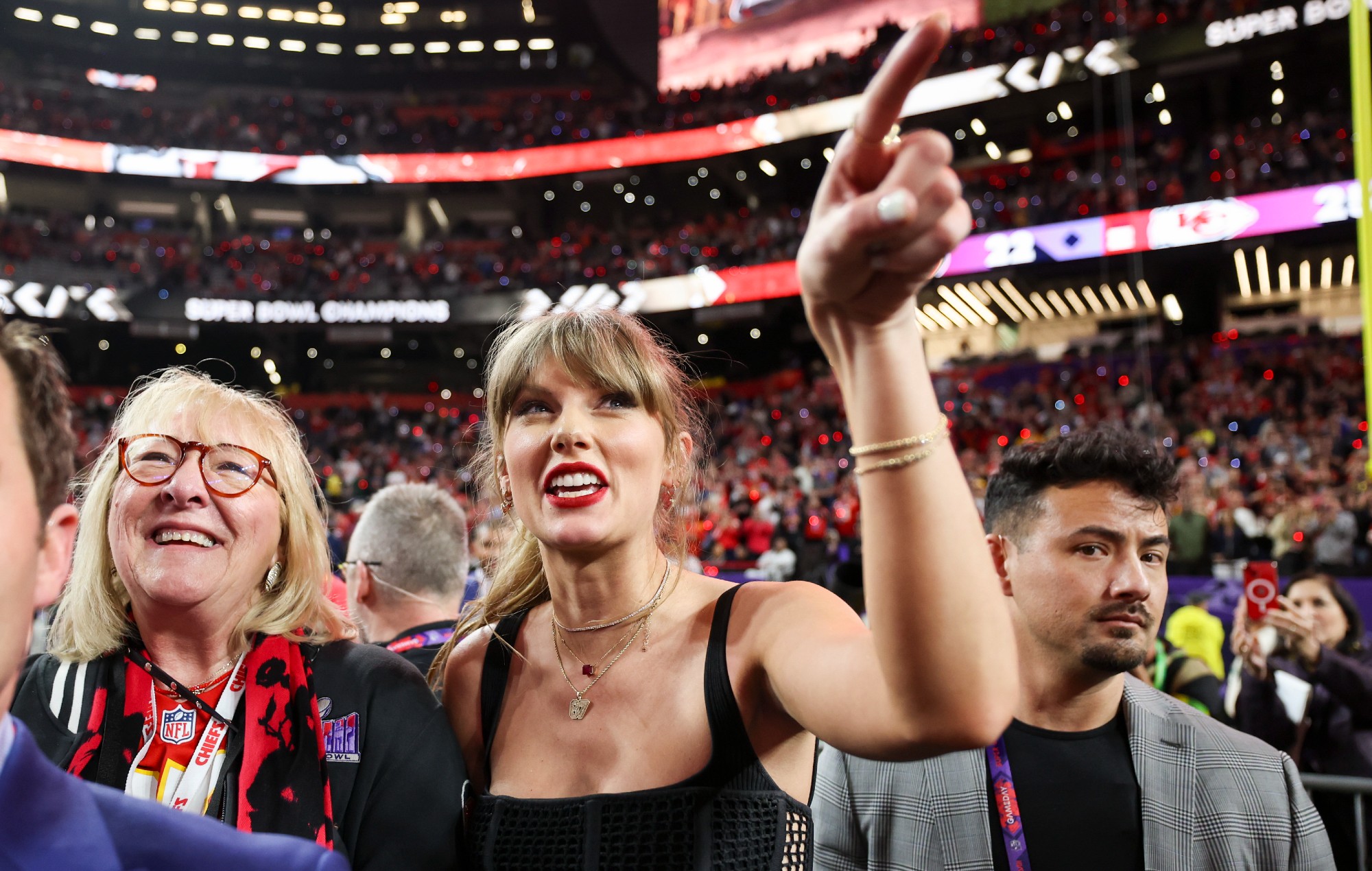 Taylor Swift joue-t-il le spectacle de mi-temps du Super Bowl 2026? "Peut-être", dit le commissaire de la NFL