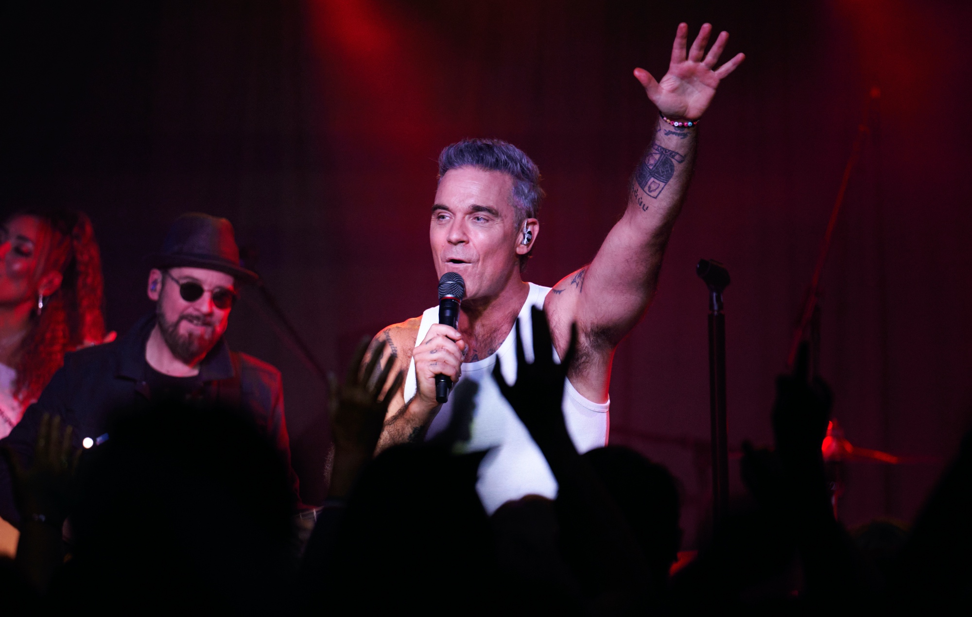 Robbie Williams en live sur scène à Dingwalls à Camden