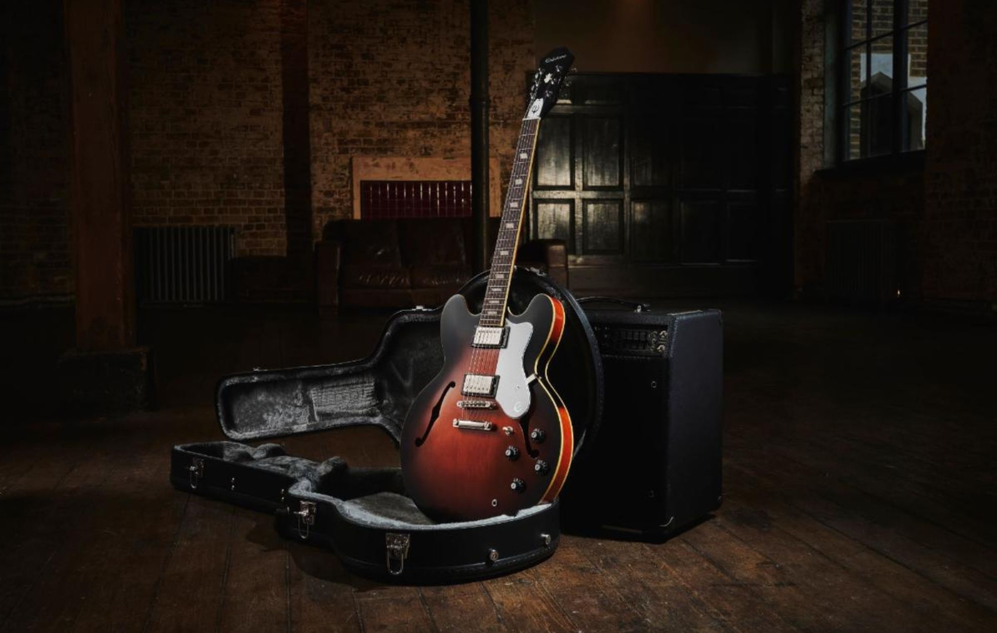 Guitare Epiphone Riviera de Bonehead. CRÉDIT : Epiphone