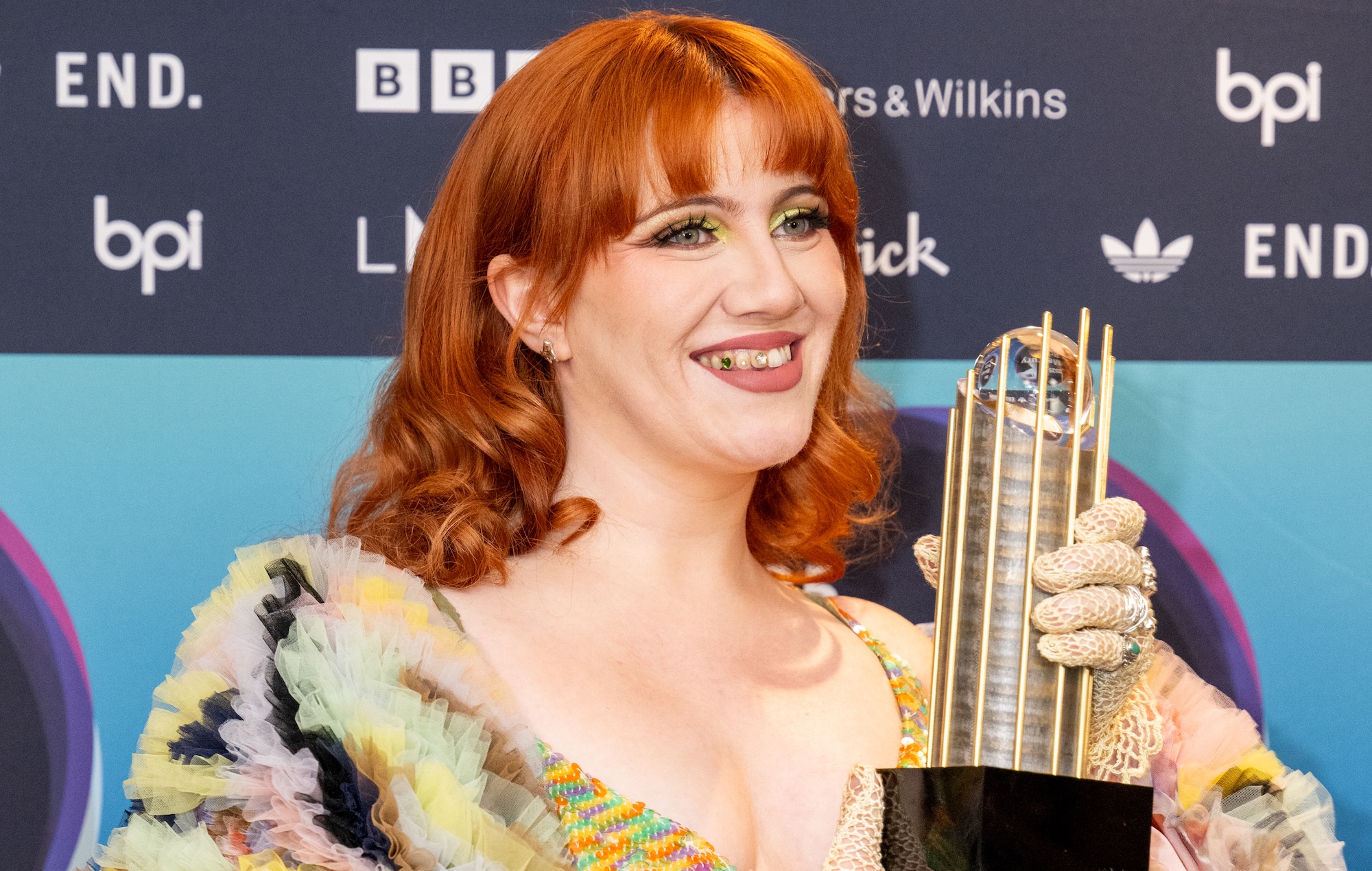 CMAT affirme que la tournée « Euro-Country » reprogrammée mettra en vedette « la meilleure musique de tous les temps jouée par les personnes les plus belles de tous les temps »