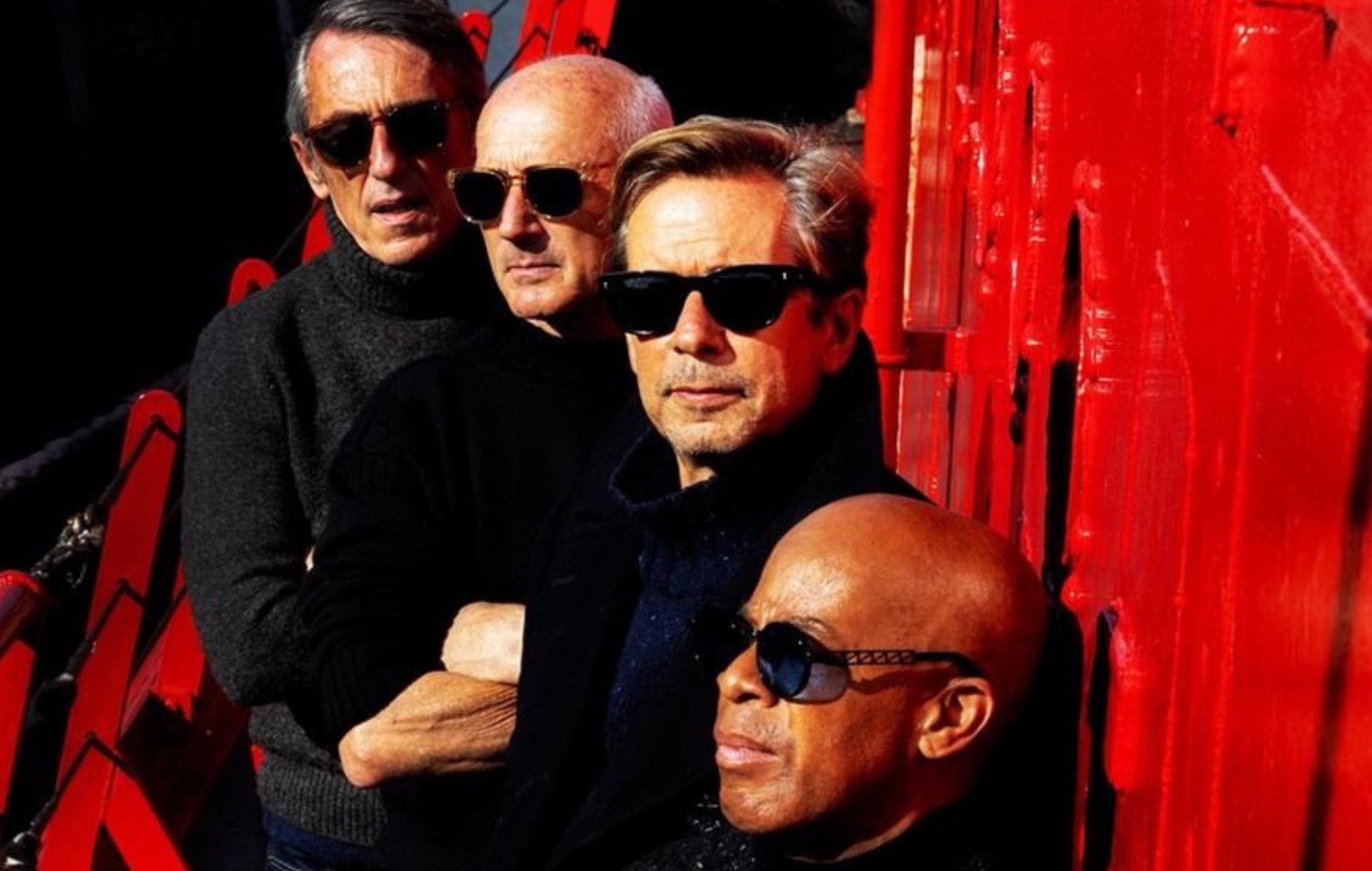 Haircut 100 retrouve Nick Heyward pour annoncer son premier album en 42 ans et partager un nouveau single funky "Dynamite"