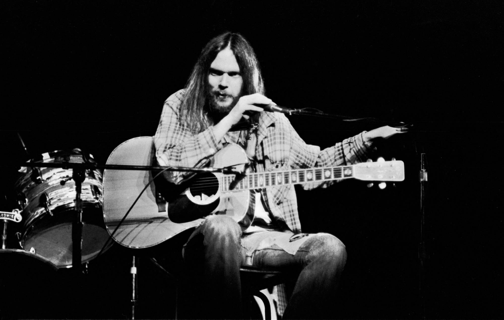 Neil Young annonce une réédition du 50e anniversaire de "Tonight's The Night"