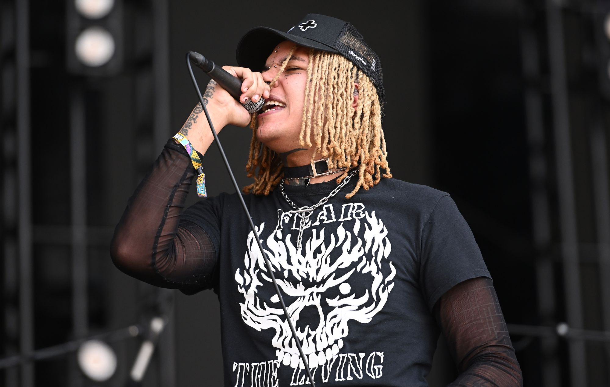 Le rappeur et collaborateur de Travis Barker POORSTACY est décédé à l'âge de 26 ans